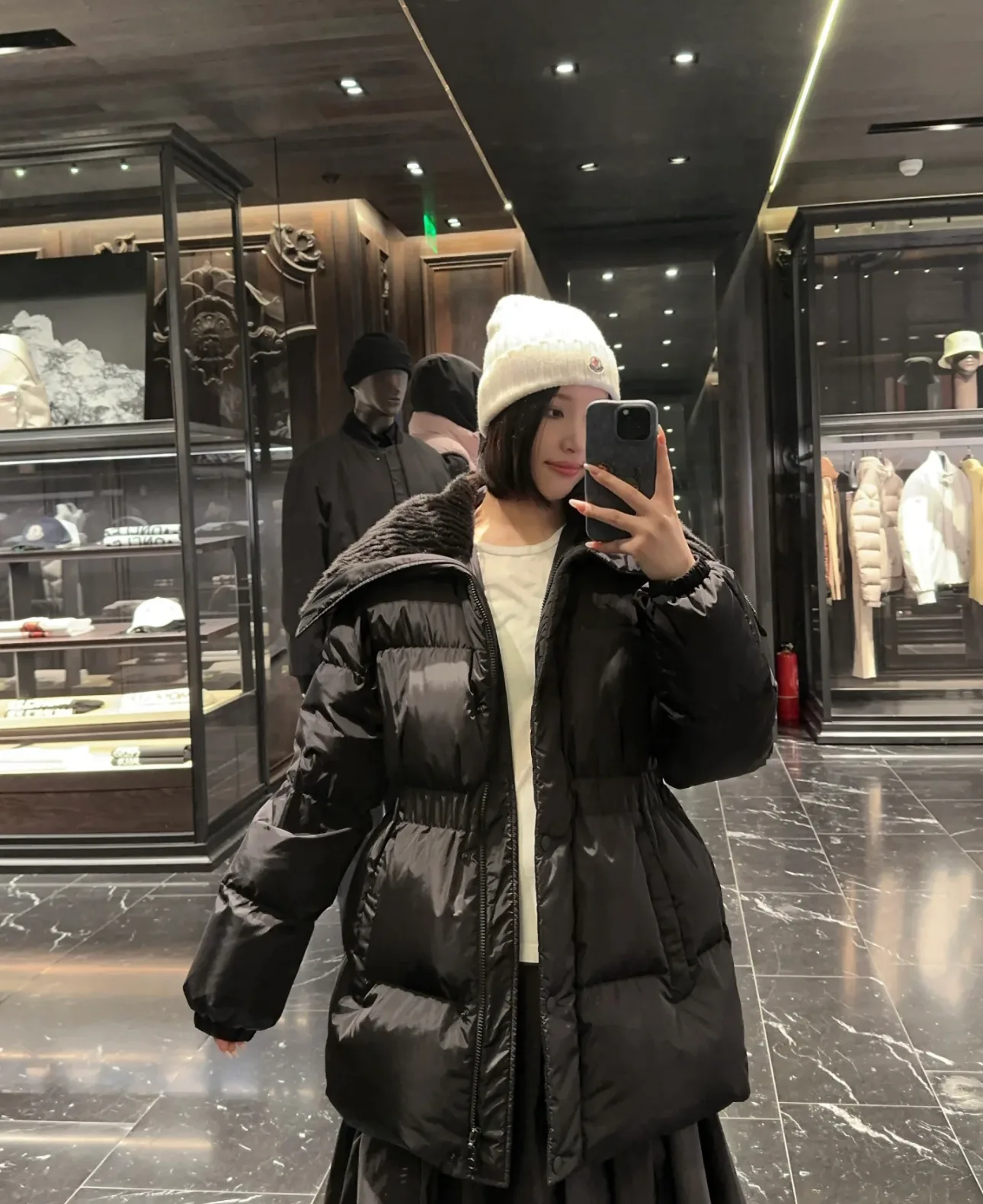 Пуховики Женские Moncler 112739