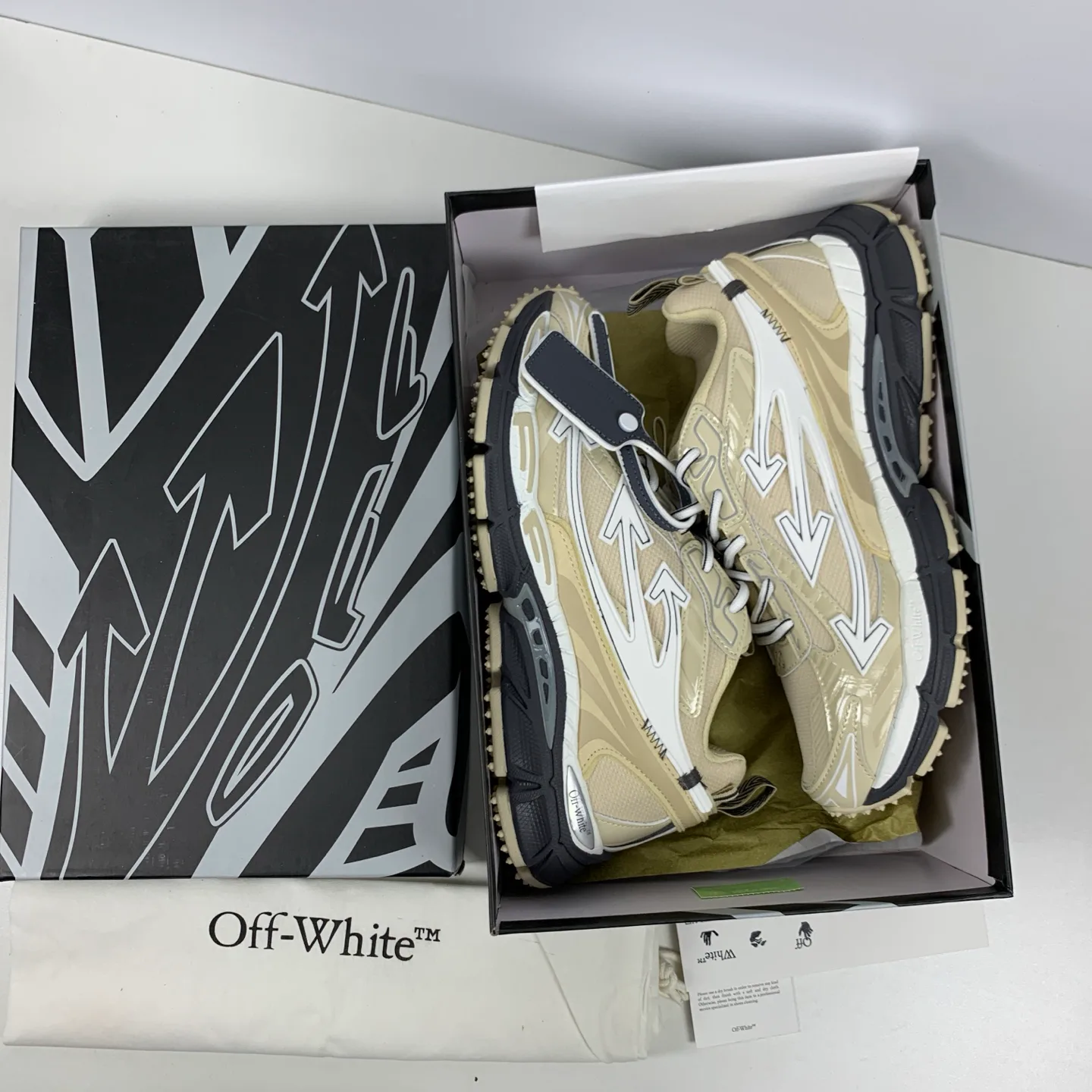 Кроссовки Женские Off-White 1106614
