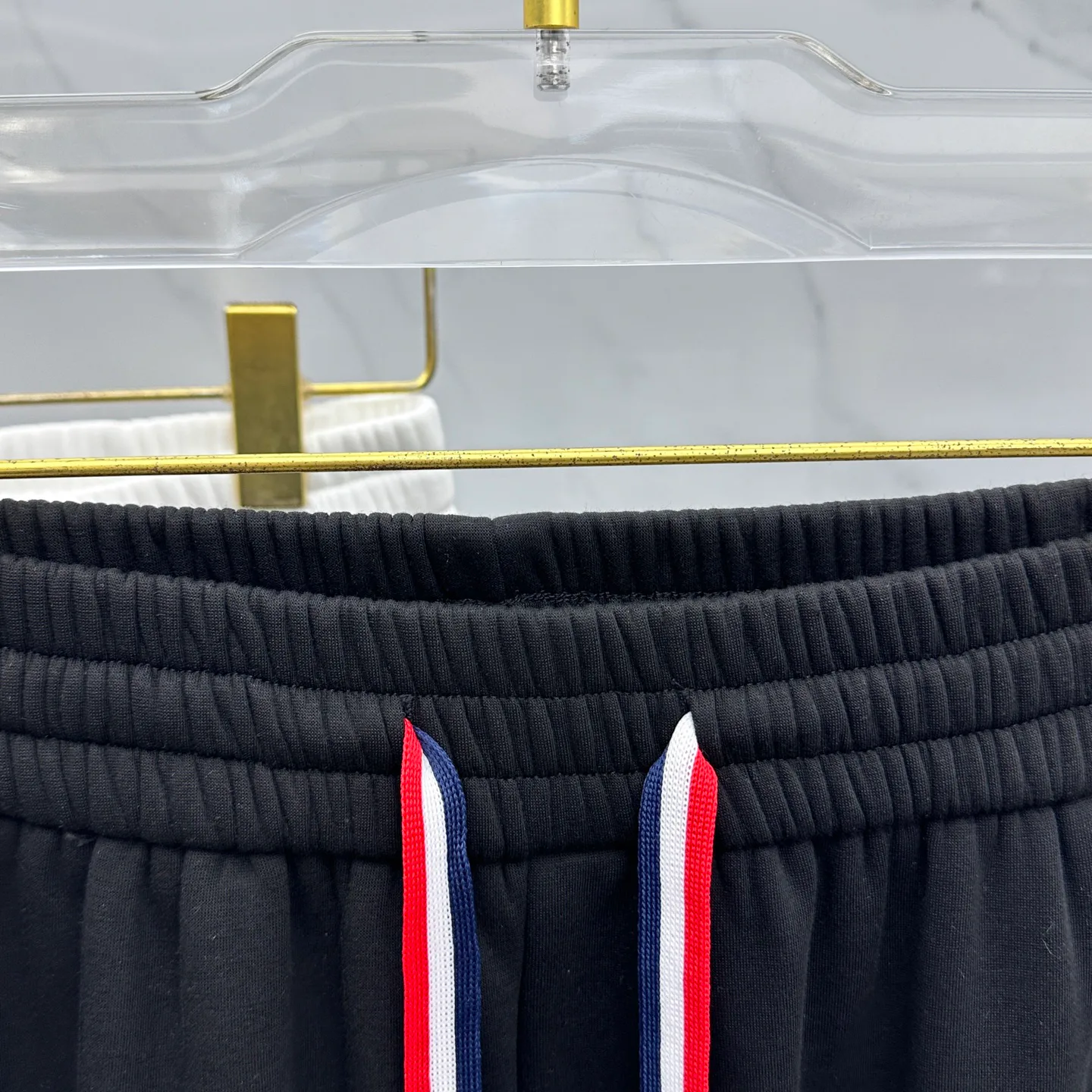 Брюки Мужские Moncler 18246679