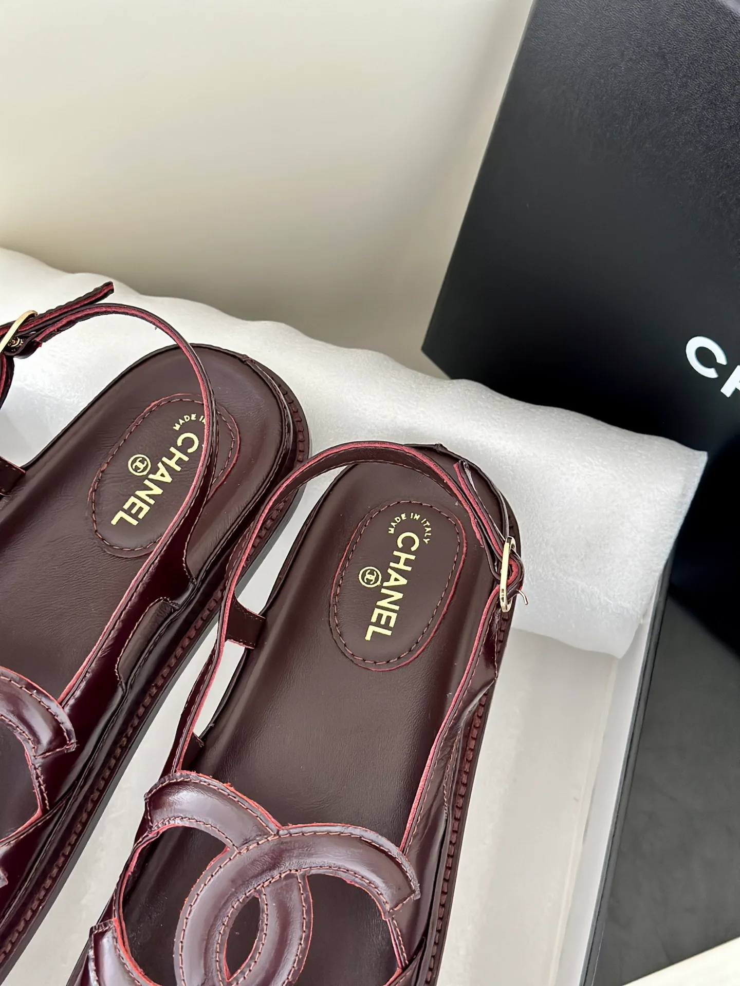 Босоножки Женские Chanel 18143029