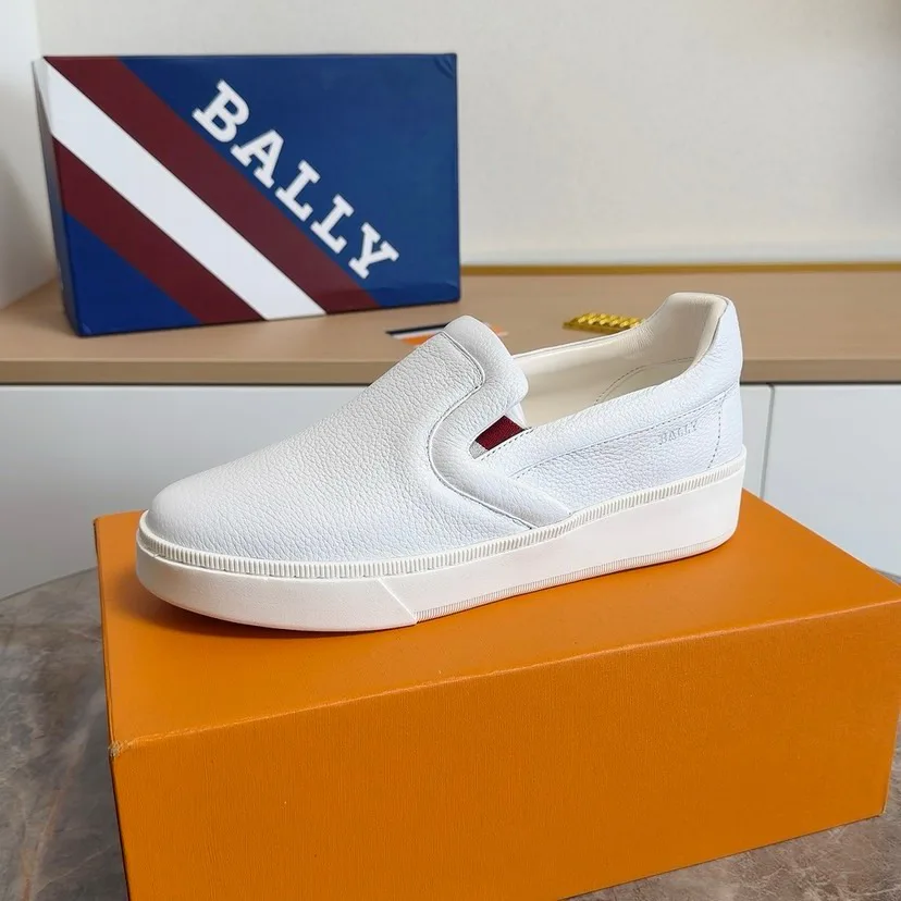 Кроссовки Женские Bally 18103606
