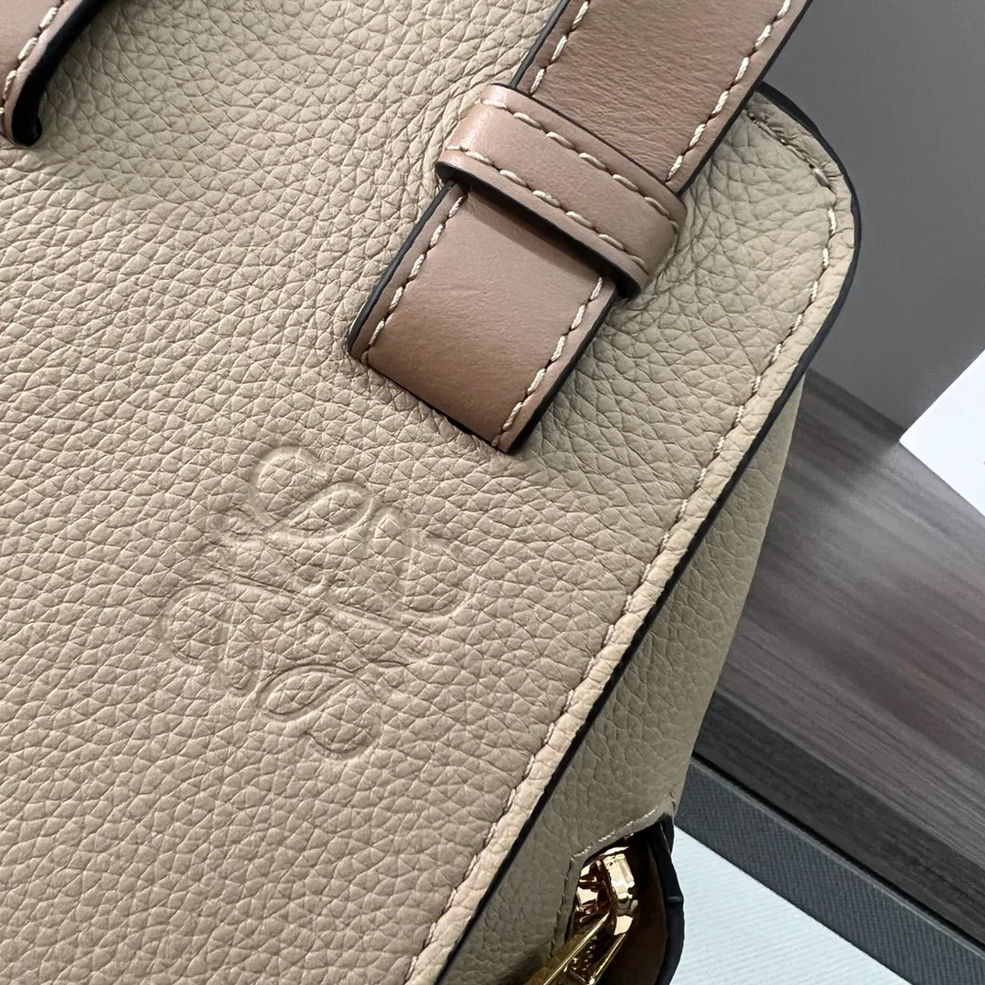 Классические Сумки Женские Loewe 11513559