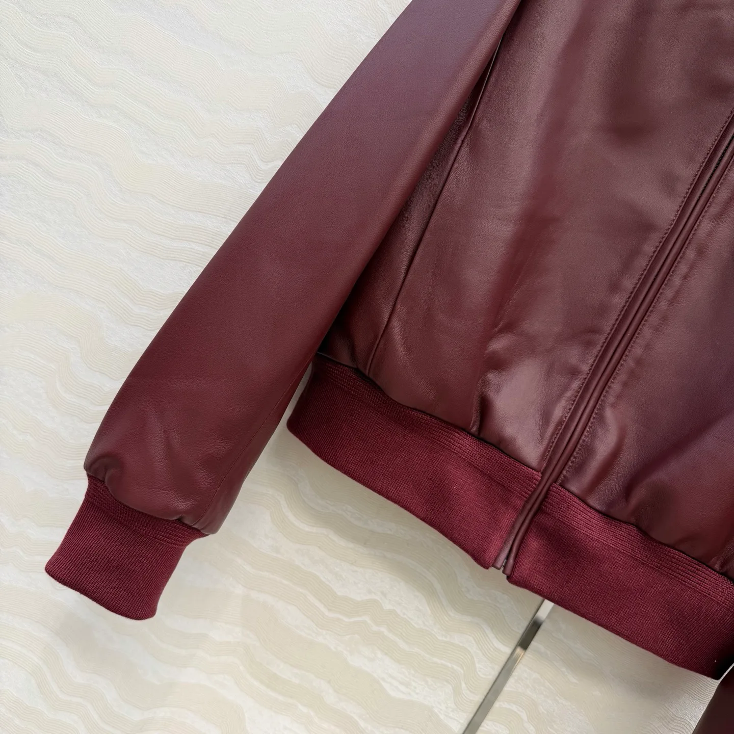 Кожаные Куртки И Дублёнки Женские Loewe 1407776