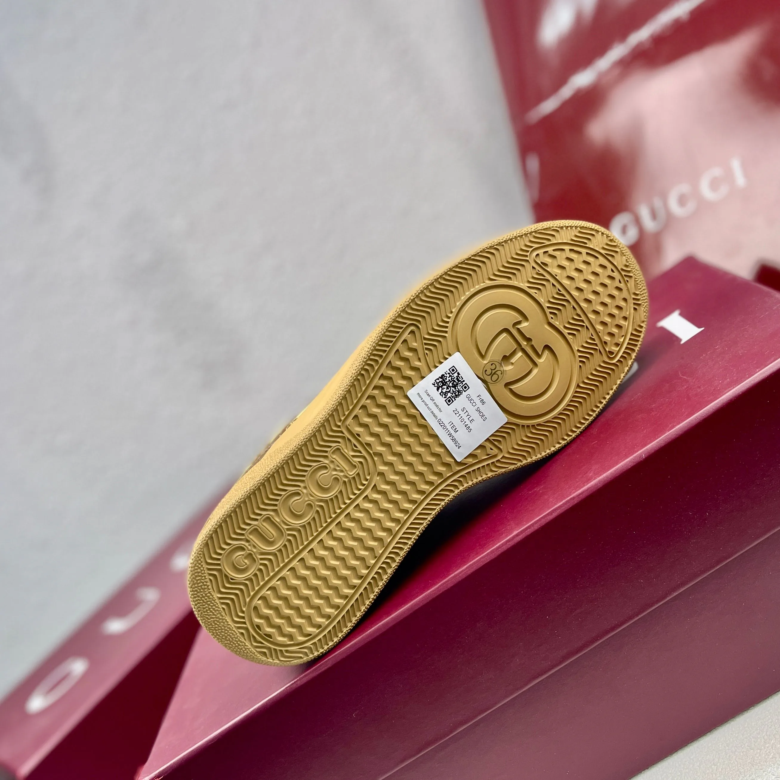 Кроссовки Мужские Gucci 5402081