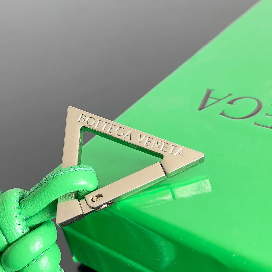 Ключницы Bottega Veneta 595640