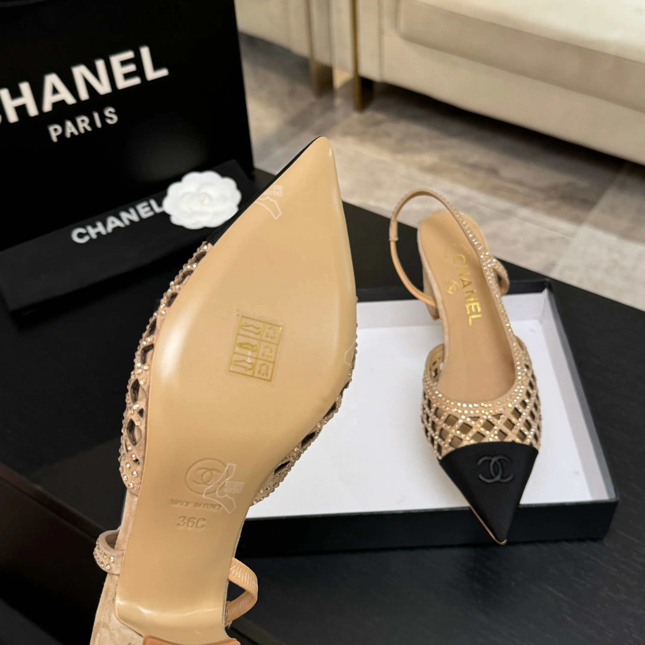 Туфли Женские Chanel 17448394