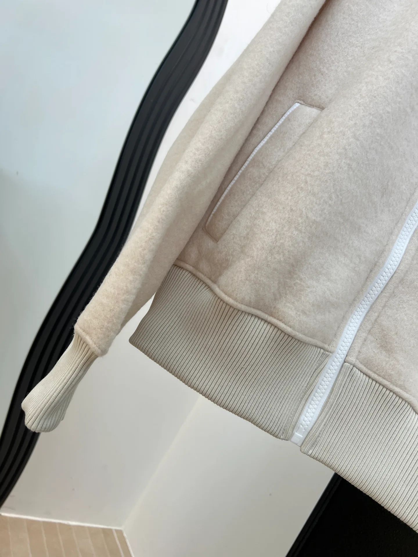 Куртки И Пуховики Женские Canada Goose 17923102