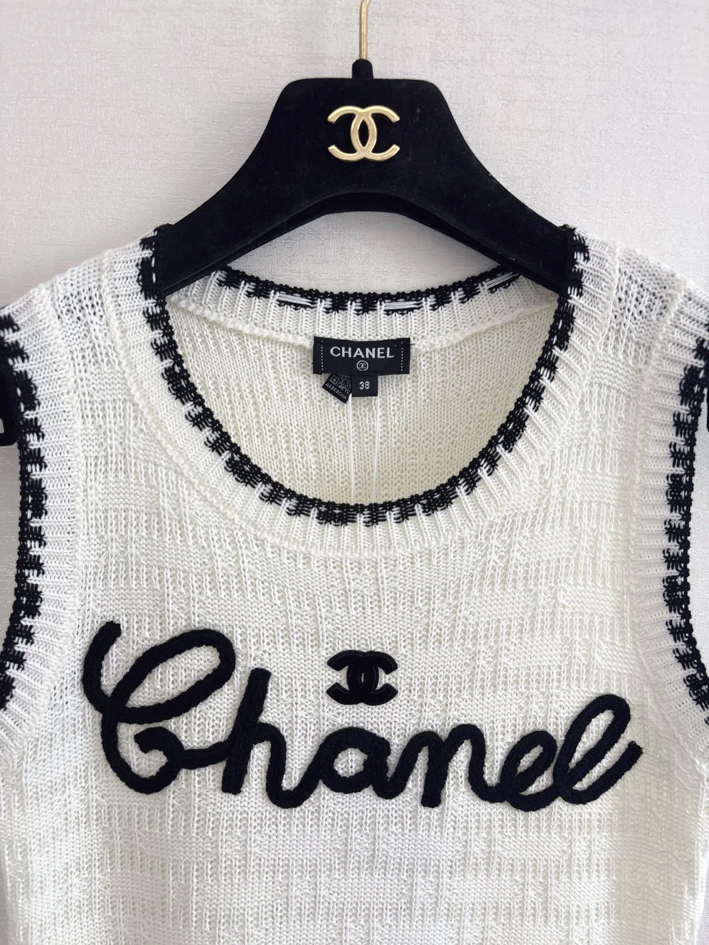 Жилеты Женские Chanel 11936032