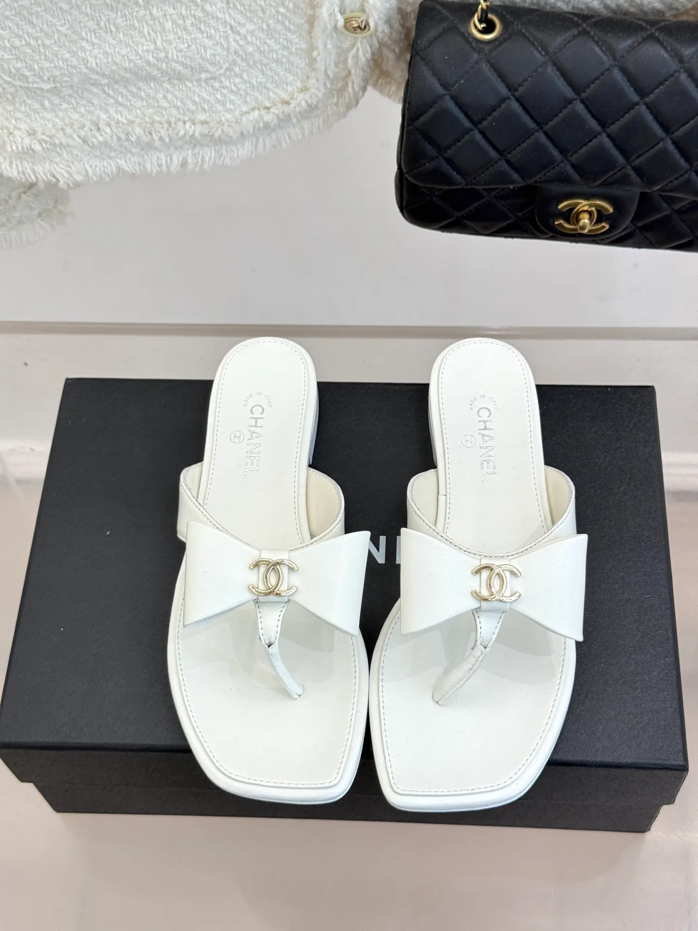 Шлепанцы Женские Chanel 16965746