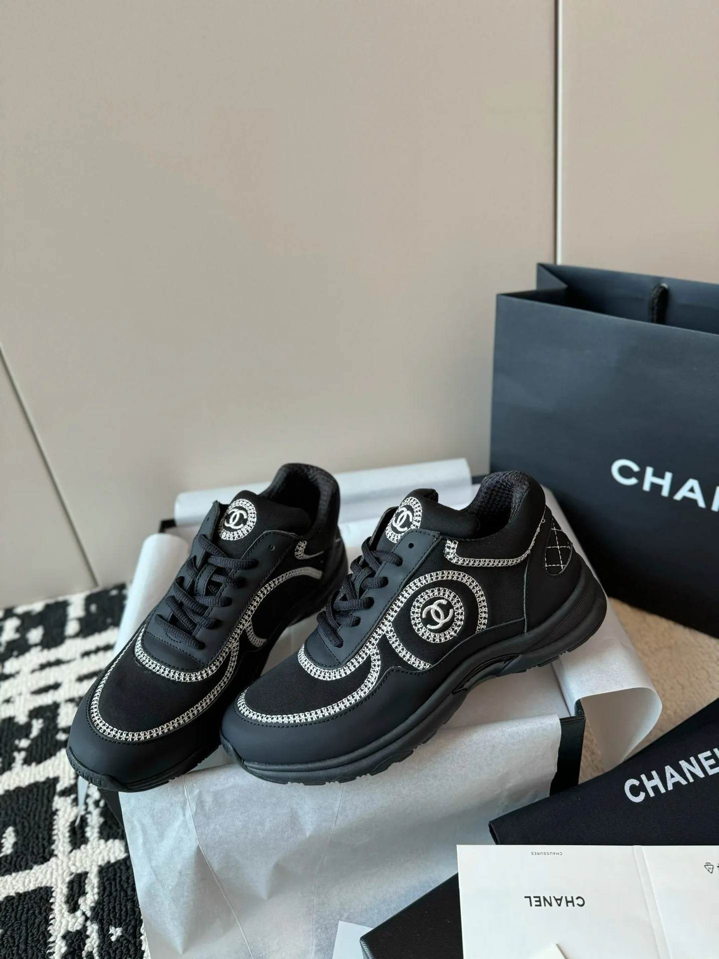 Кроссовки Женские Chanel 17579