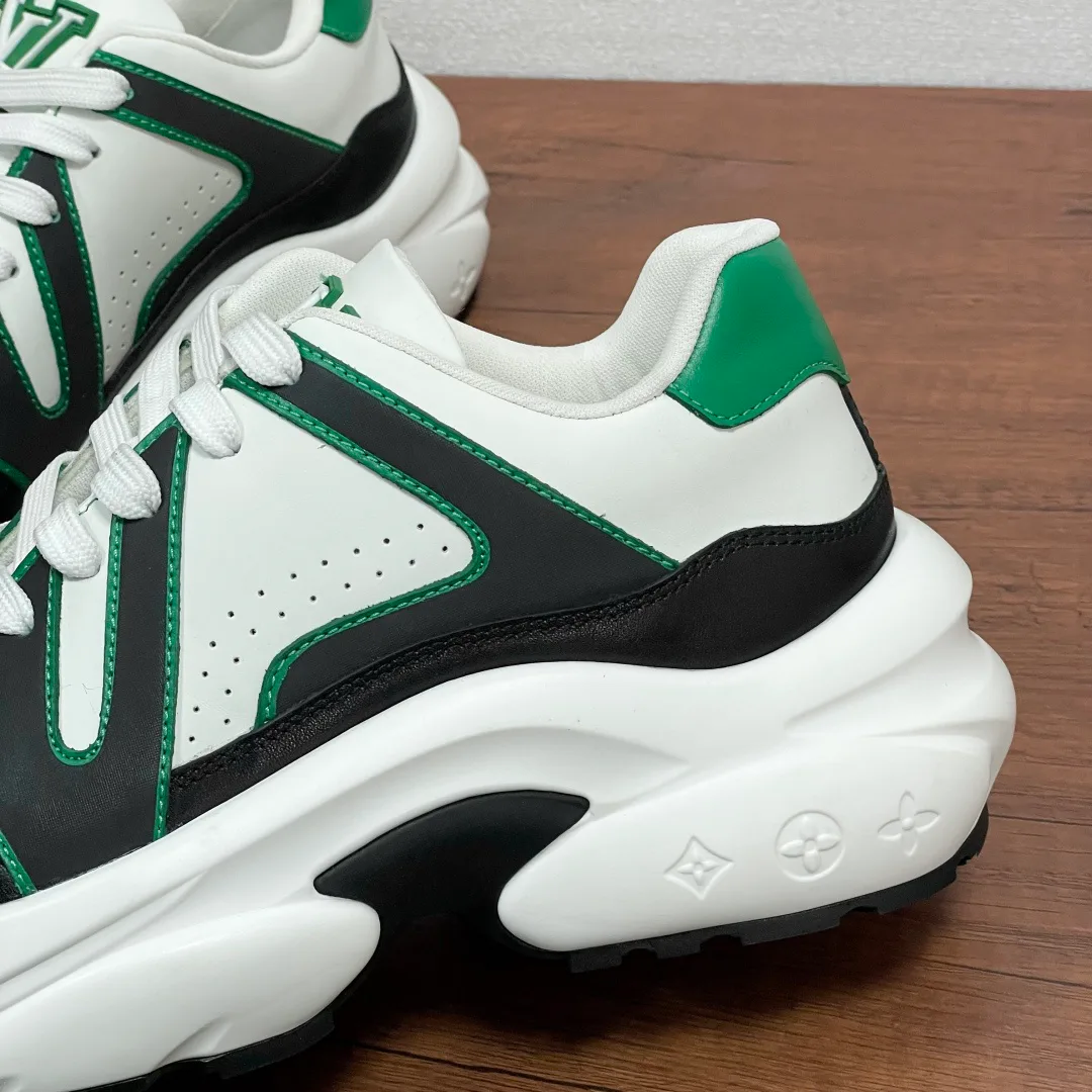 Кроссовки Мужские Louis Vuitton 2556225