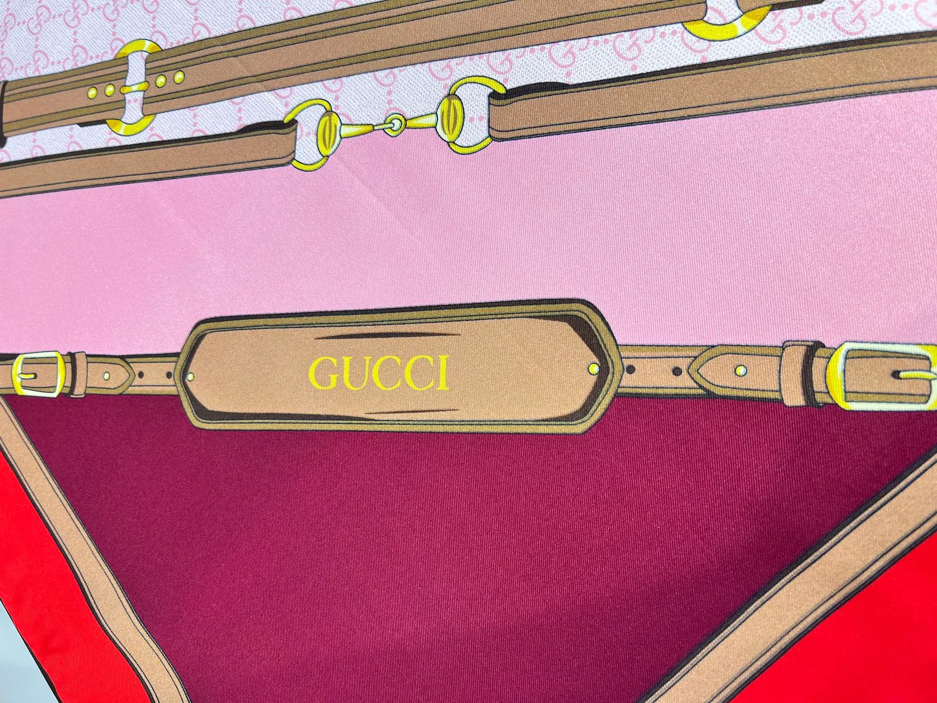 Шарфы Gucci 949420