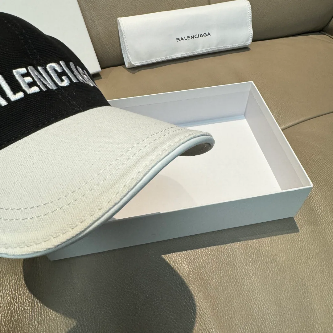 Головные Уборы Balenciaga 118903