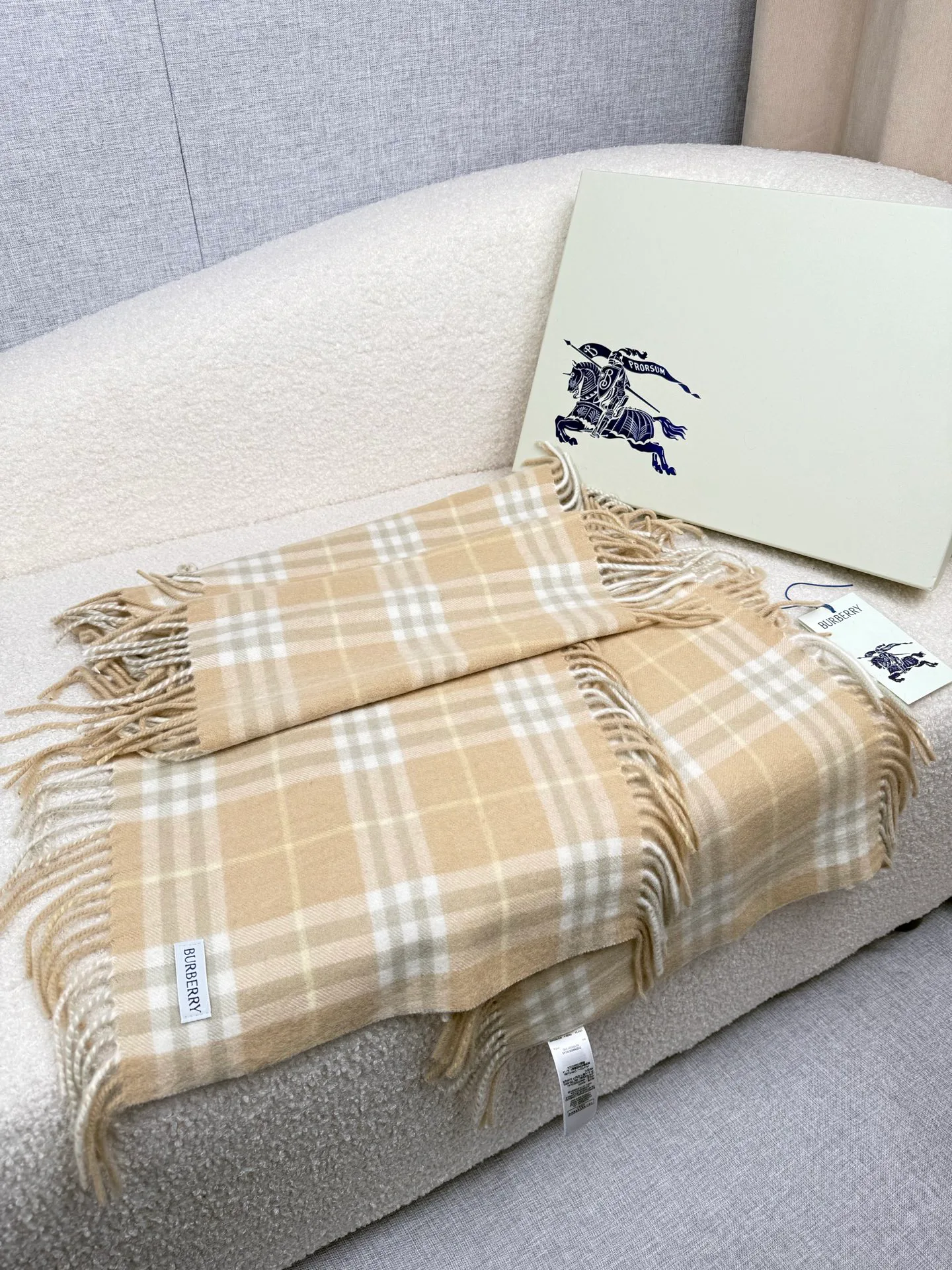 Шарфы Burberry 778472