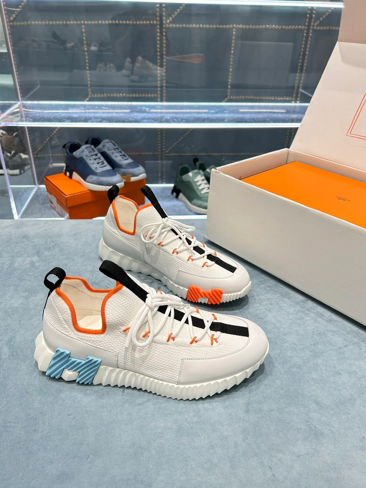 Кроссовки Женские Hermes 347699