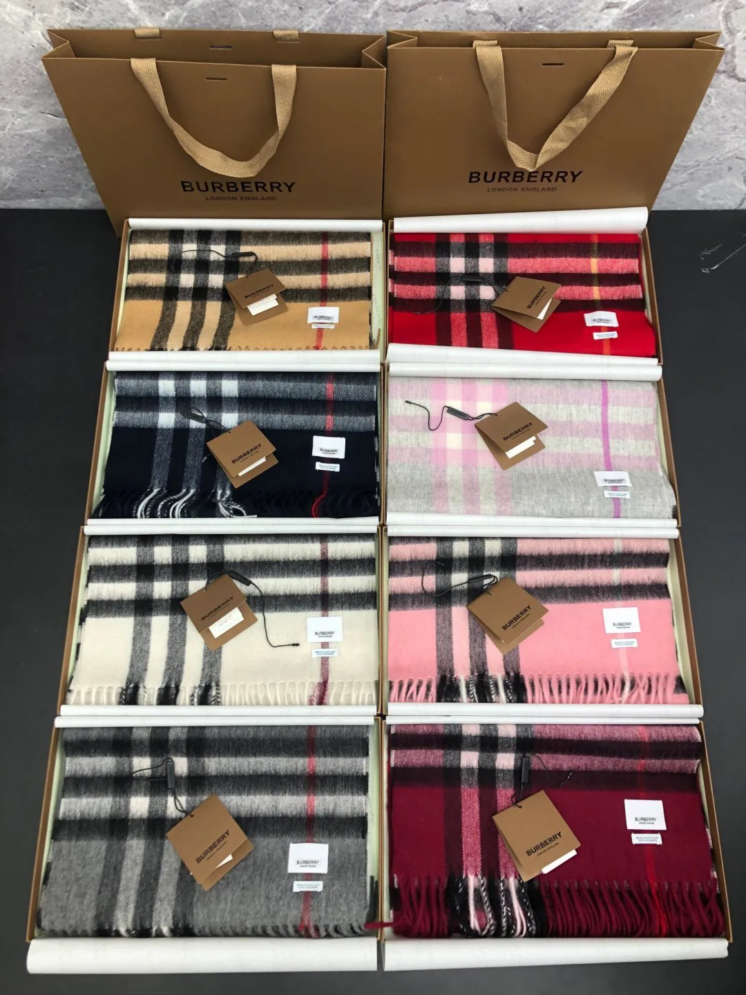 Шарфы Burberry 18141190