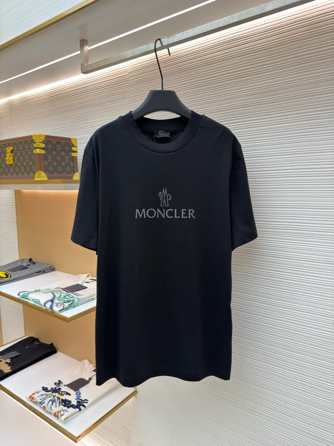 Футболки Мужские Moncler 5877537