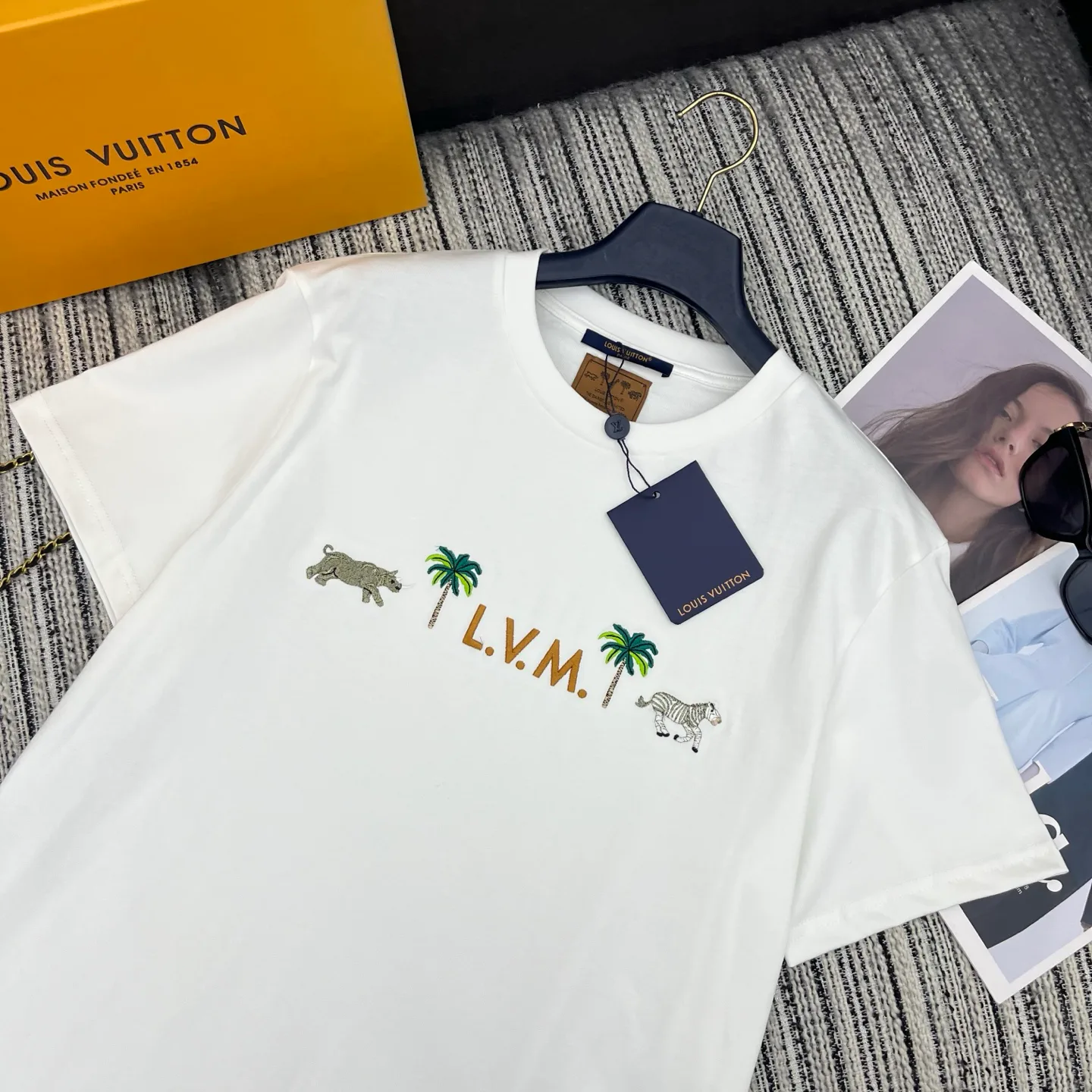 Футболки Женские Louis Vuitton 1813674