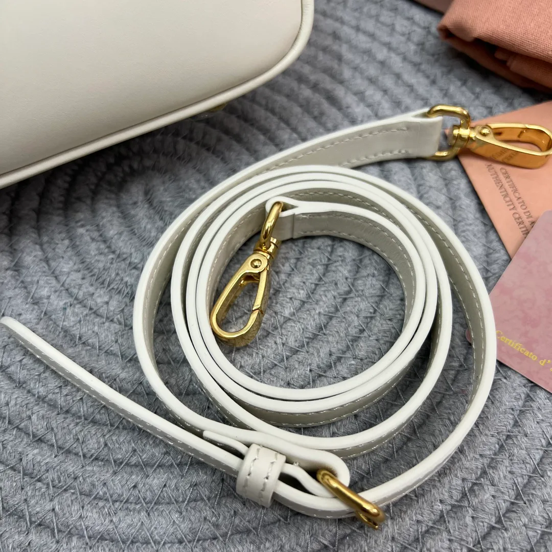 Сумки На Ремне Женские Miu Miu 35684