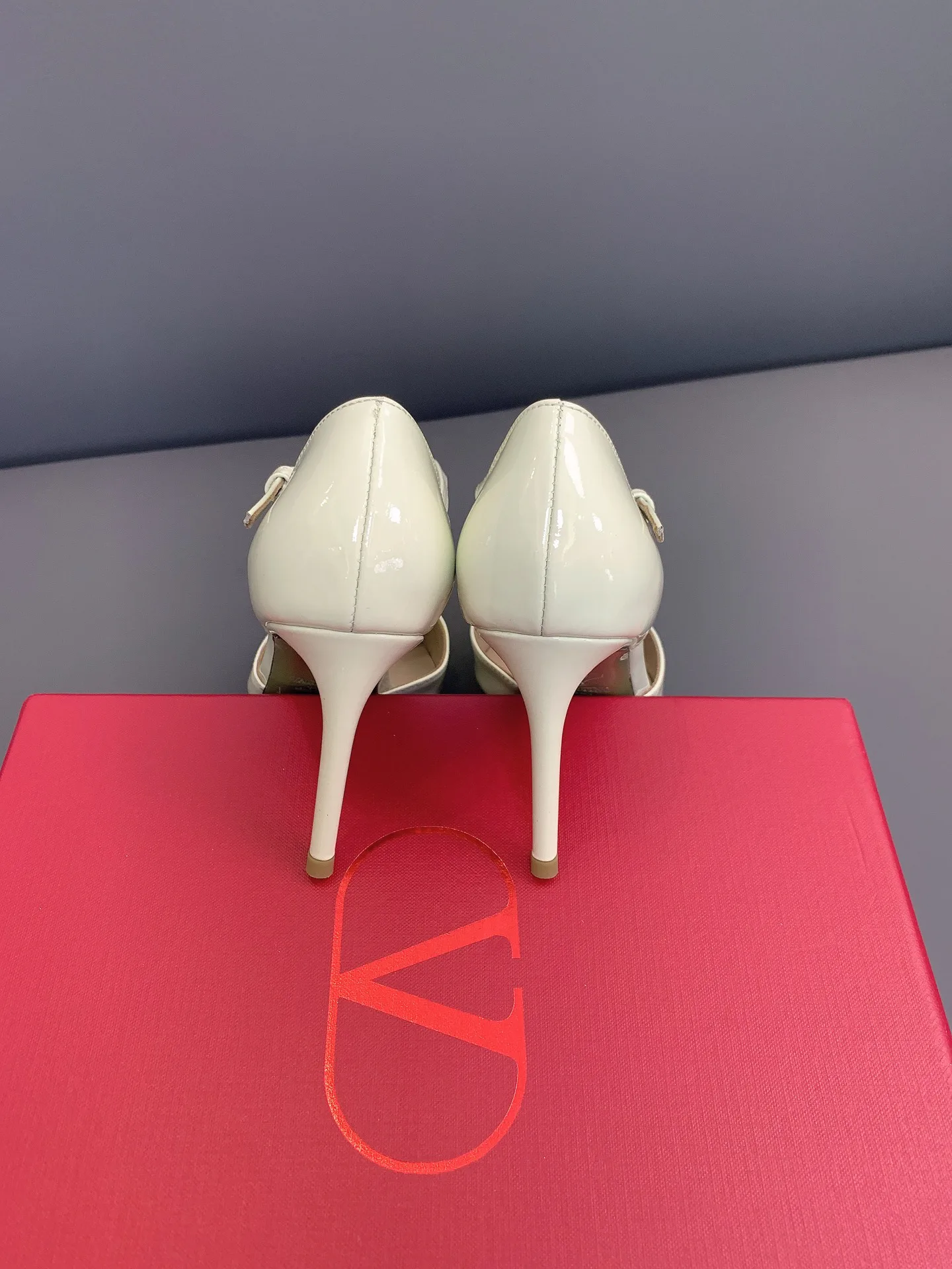 Туфли Женские Valentino 17656639