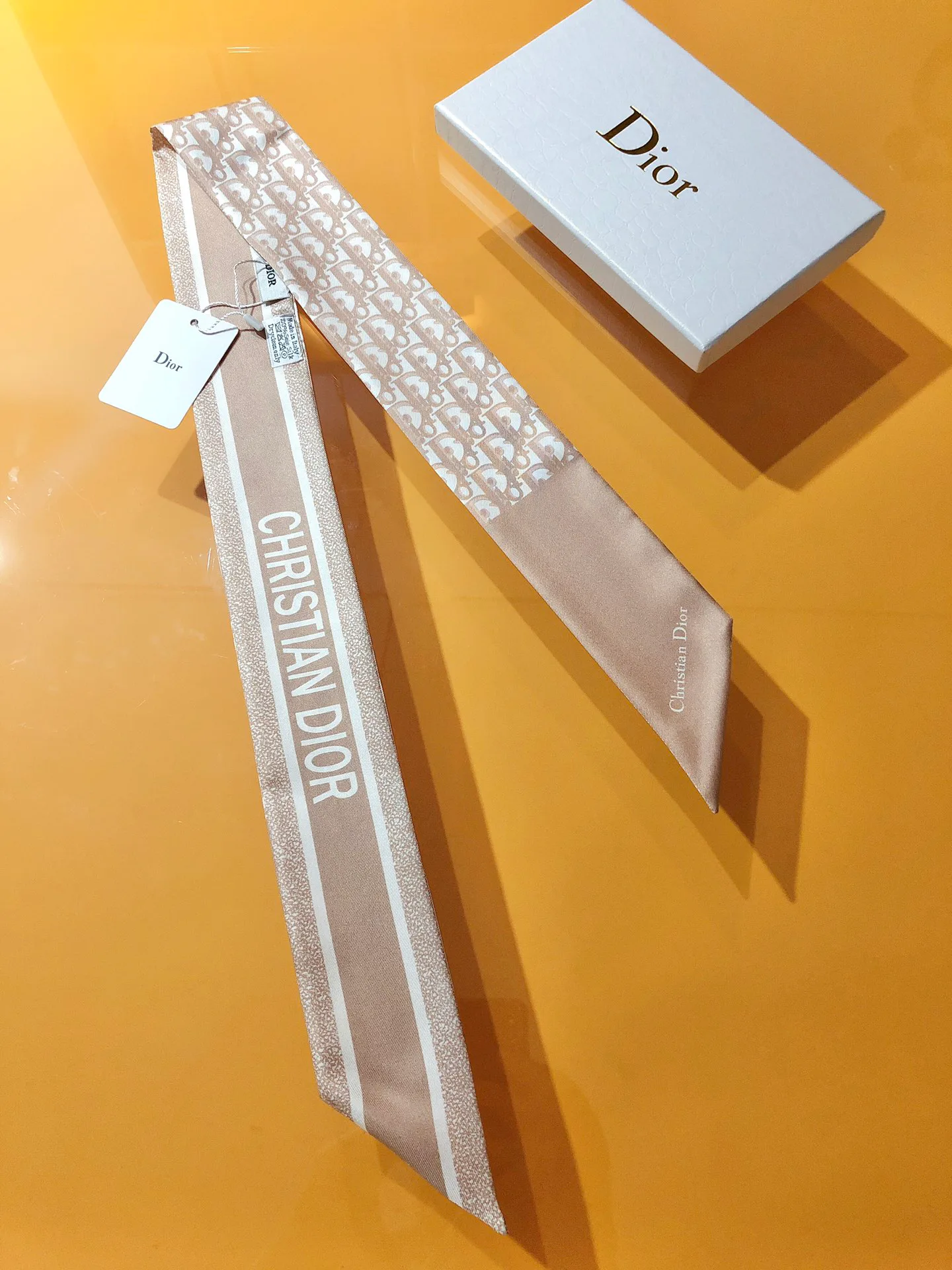 Платки Christian Dior 11882986