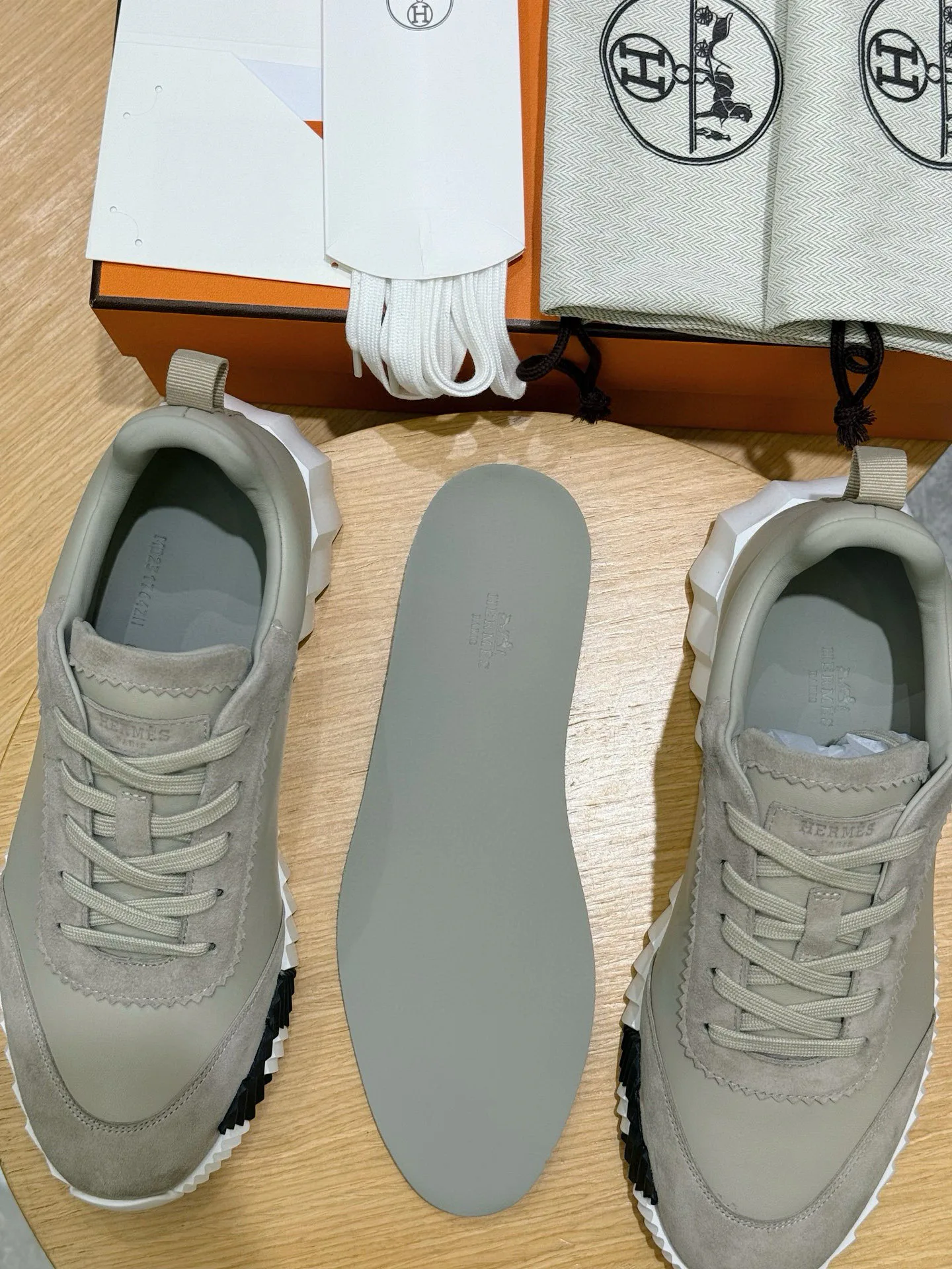 Кроссовки Мужские Hermes 1888317