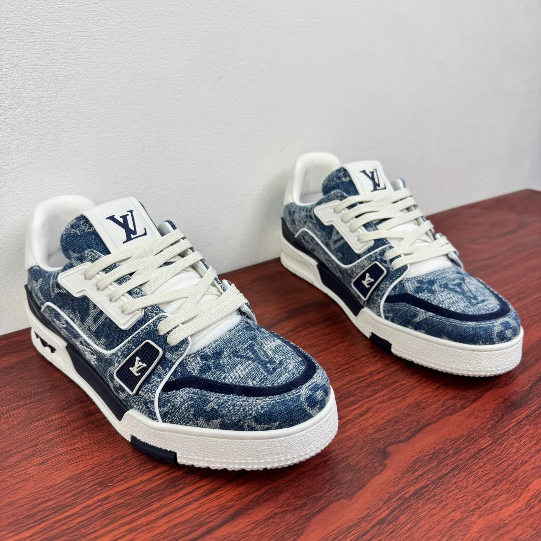 Кроссовки Мужские Louis Vuitton 4542333