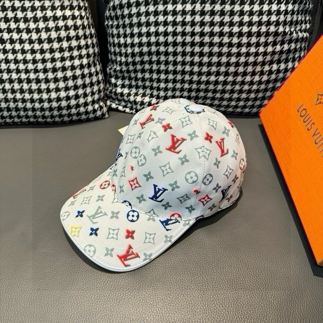 Головные Уборы Louis Vuitton 18347074