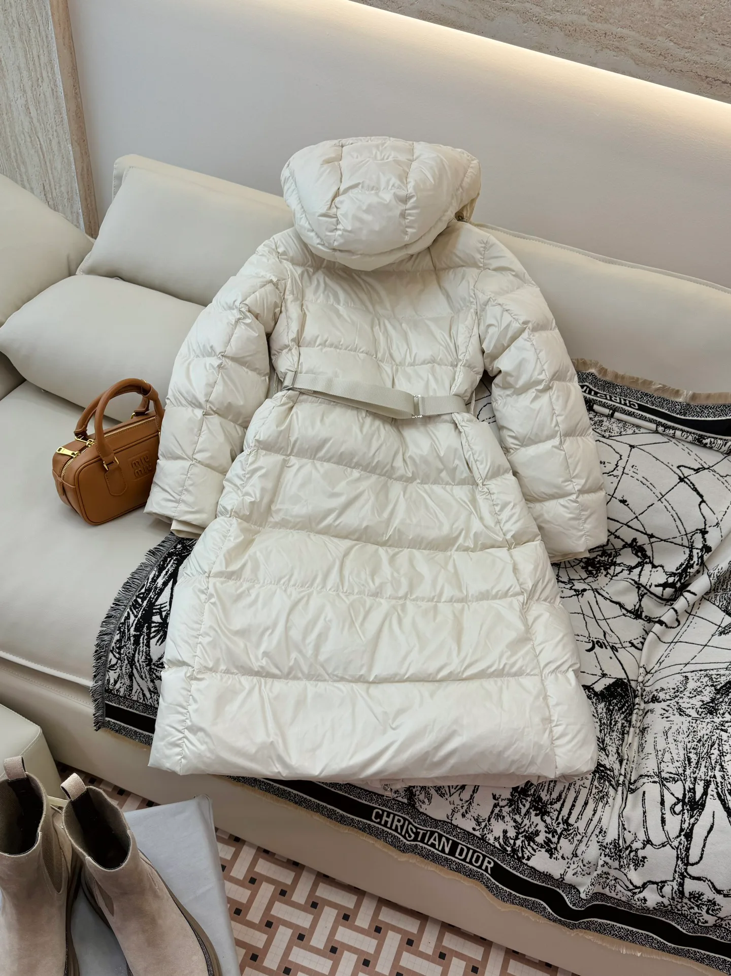 Куртки И Пуховики Женские Burberry 783200