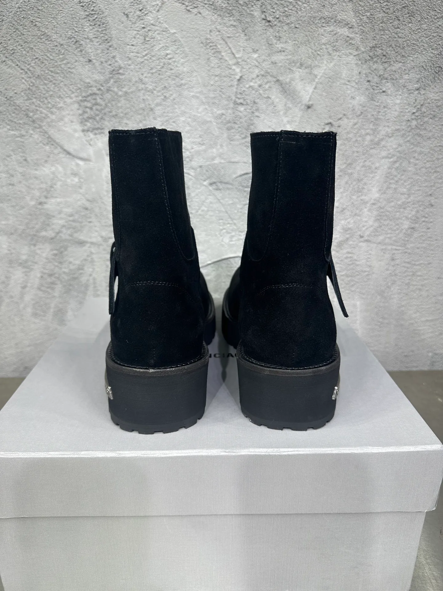 Ботинки Мужские Balenciaga 19688074