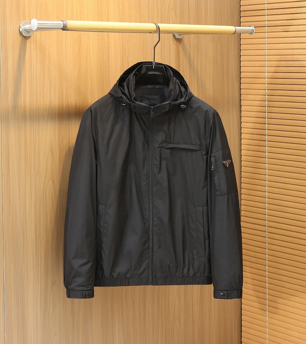 Куртки И Пуховики Мужские Prada 9949820