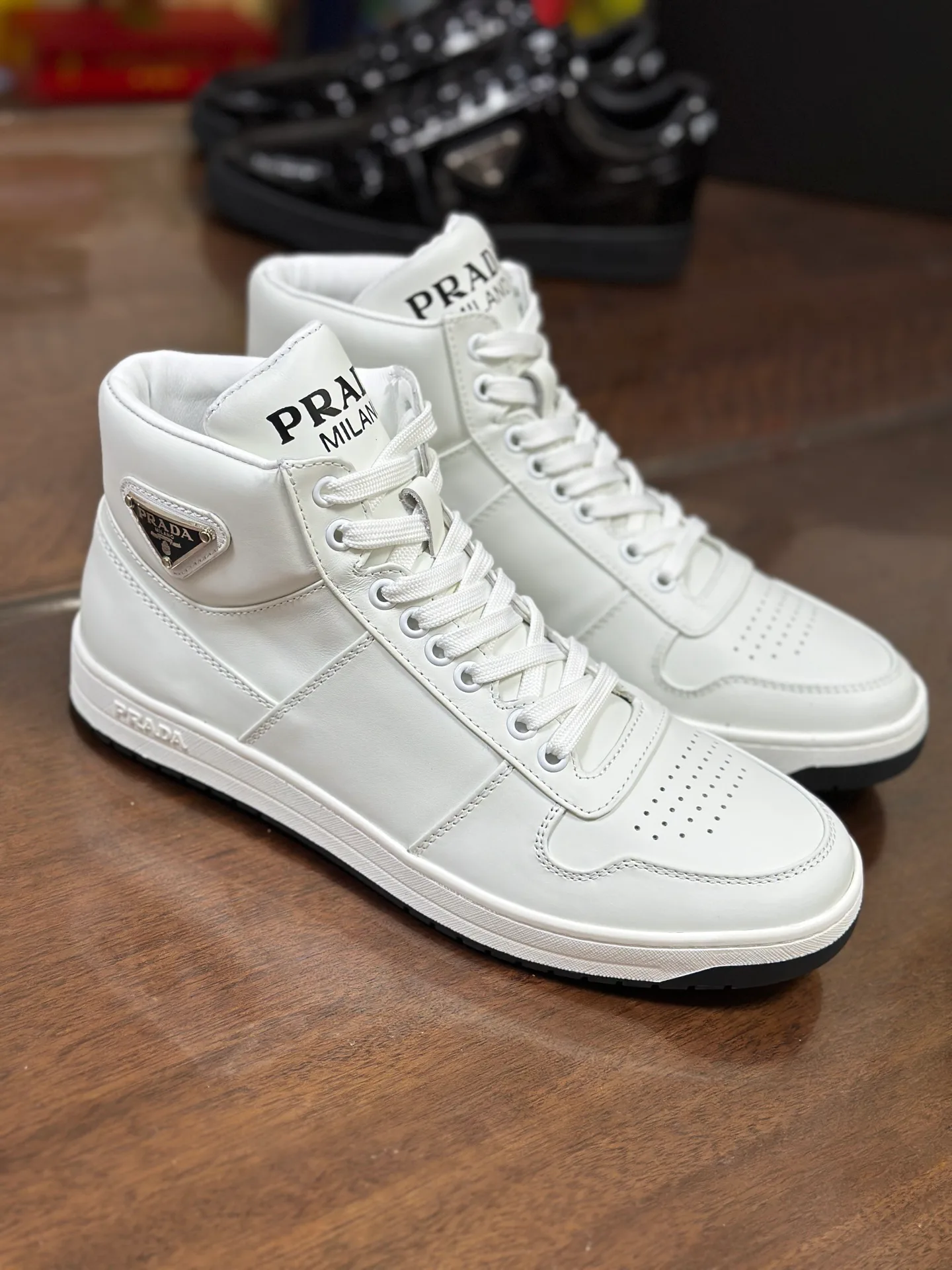 Кроссовки Мужские Prada 4193305