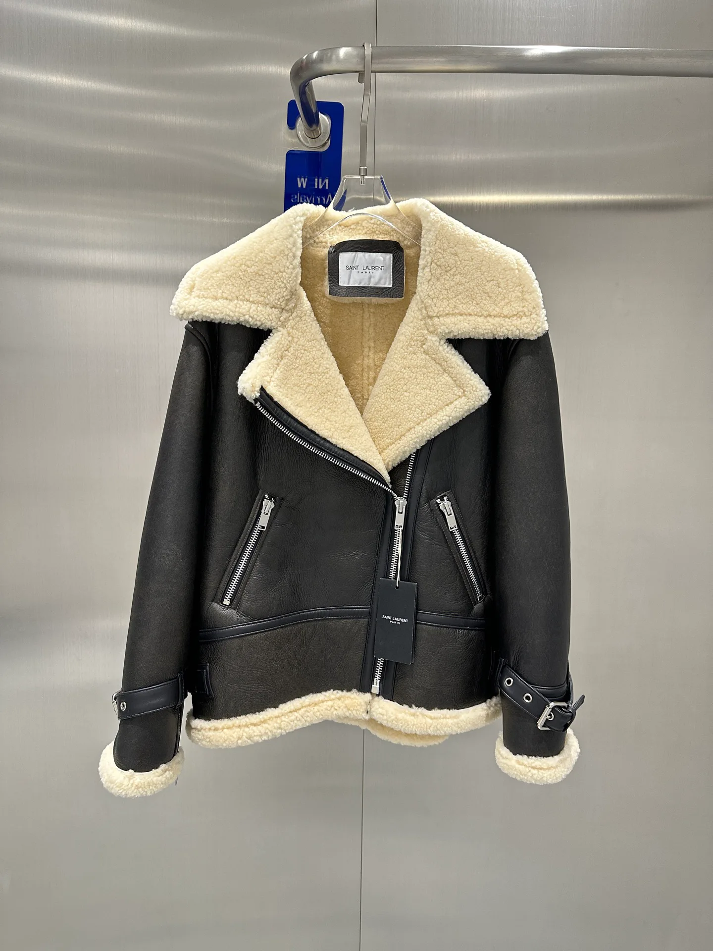 Кожаные Куртки И Дублёнки Женские Saint Laurent 1067915