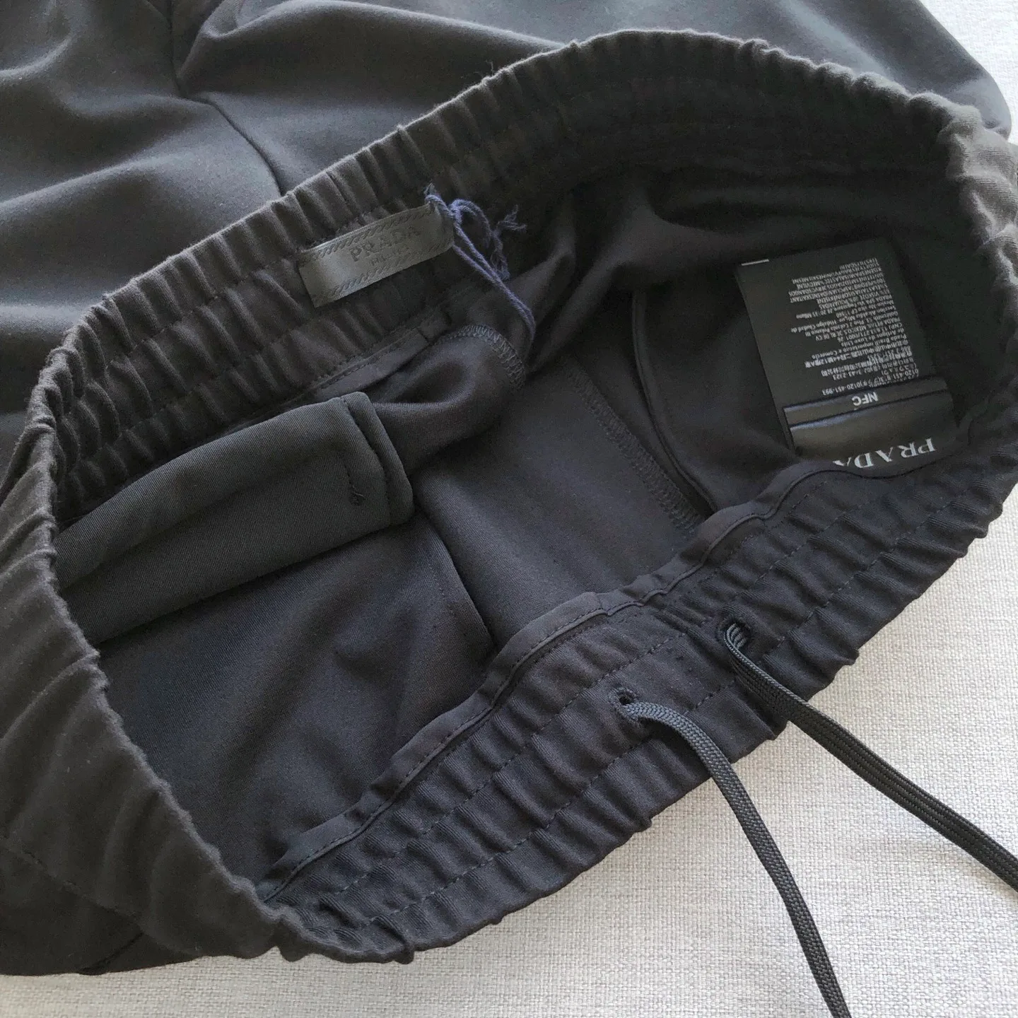 Брюки Мужские Prada 11736425