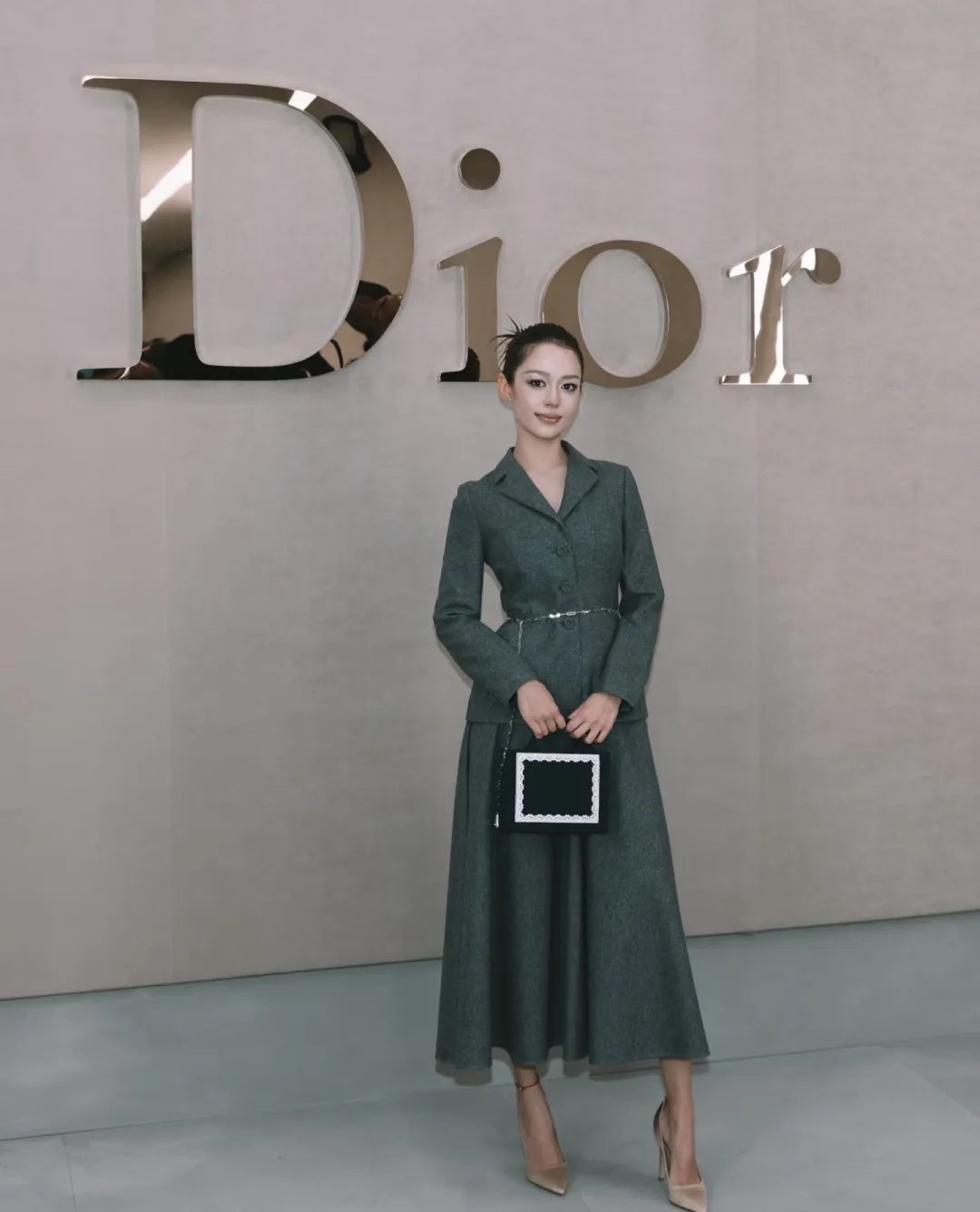 Костюмы Женские Christian Dior 18032298