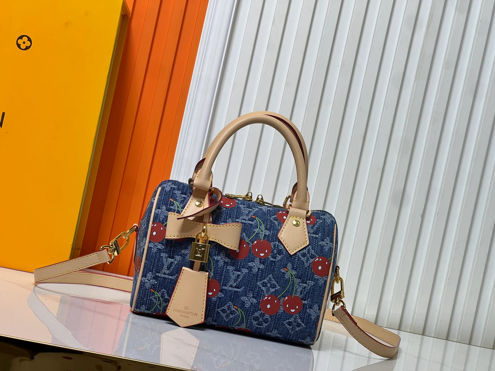 Сумки На Ремне Женские Louis Vuitton 71258