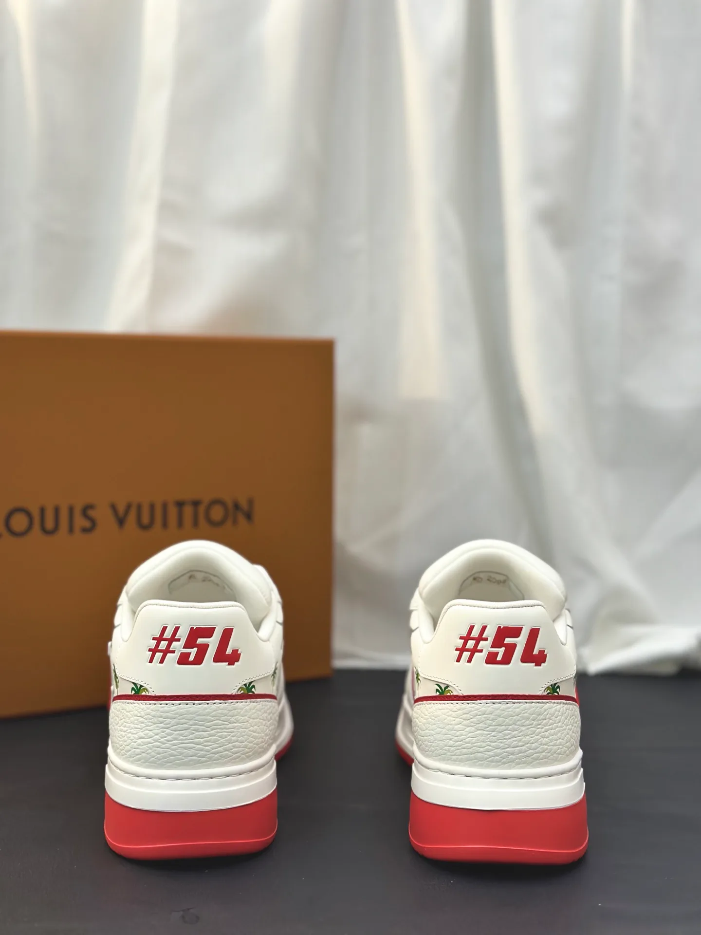 Кроссовки Мужские Louis Vuitton 1801564