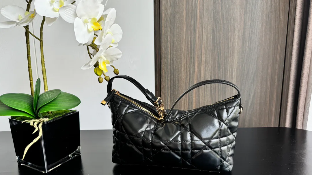 Классические Сумки Женские Christian Dior 23035