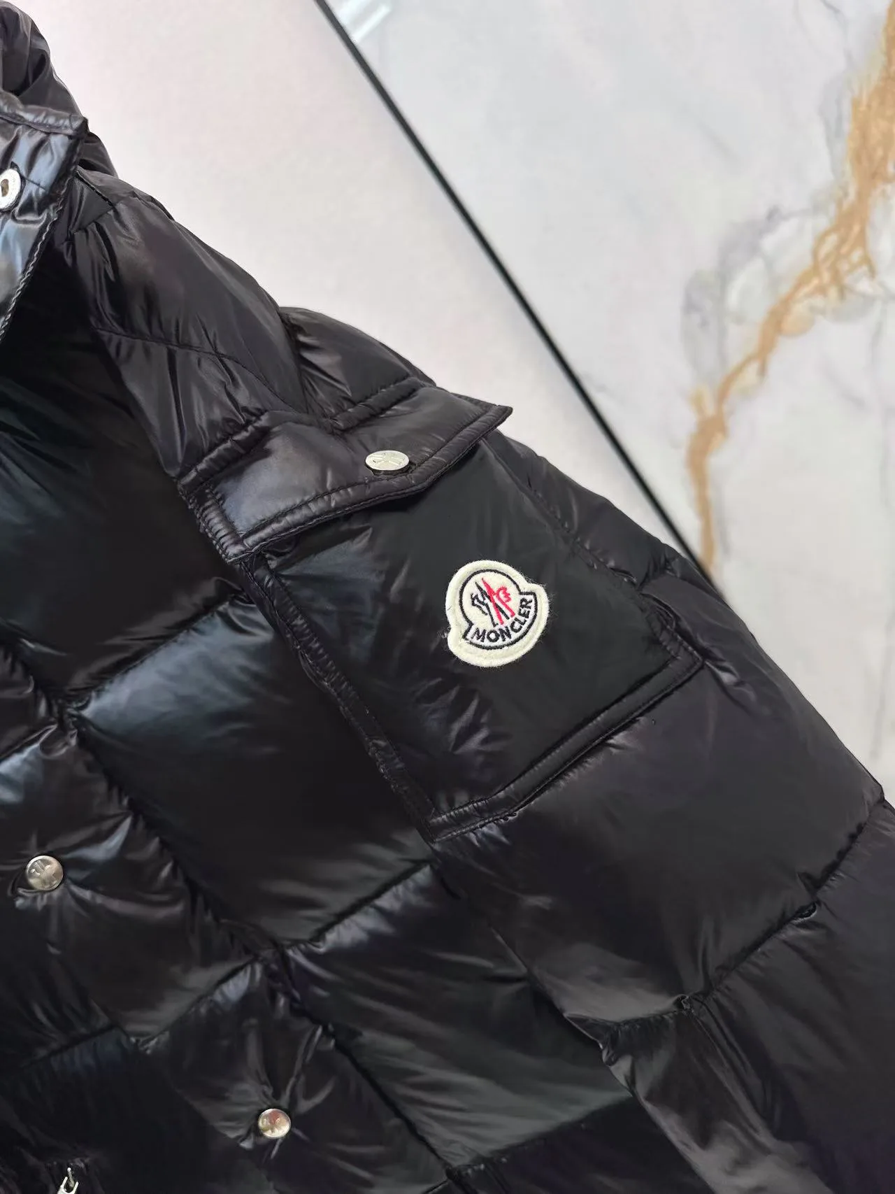 Куртки И Пуховики Женские Moncler 18188640