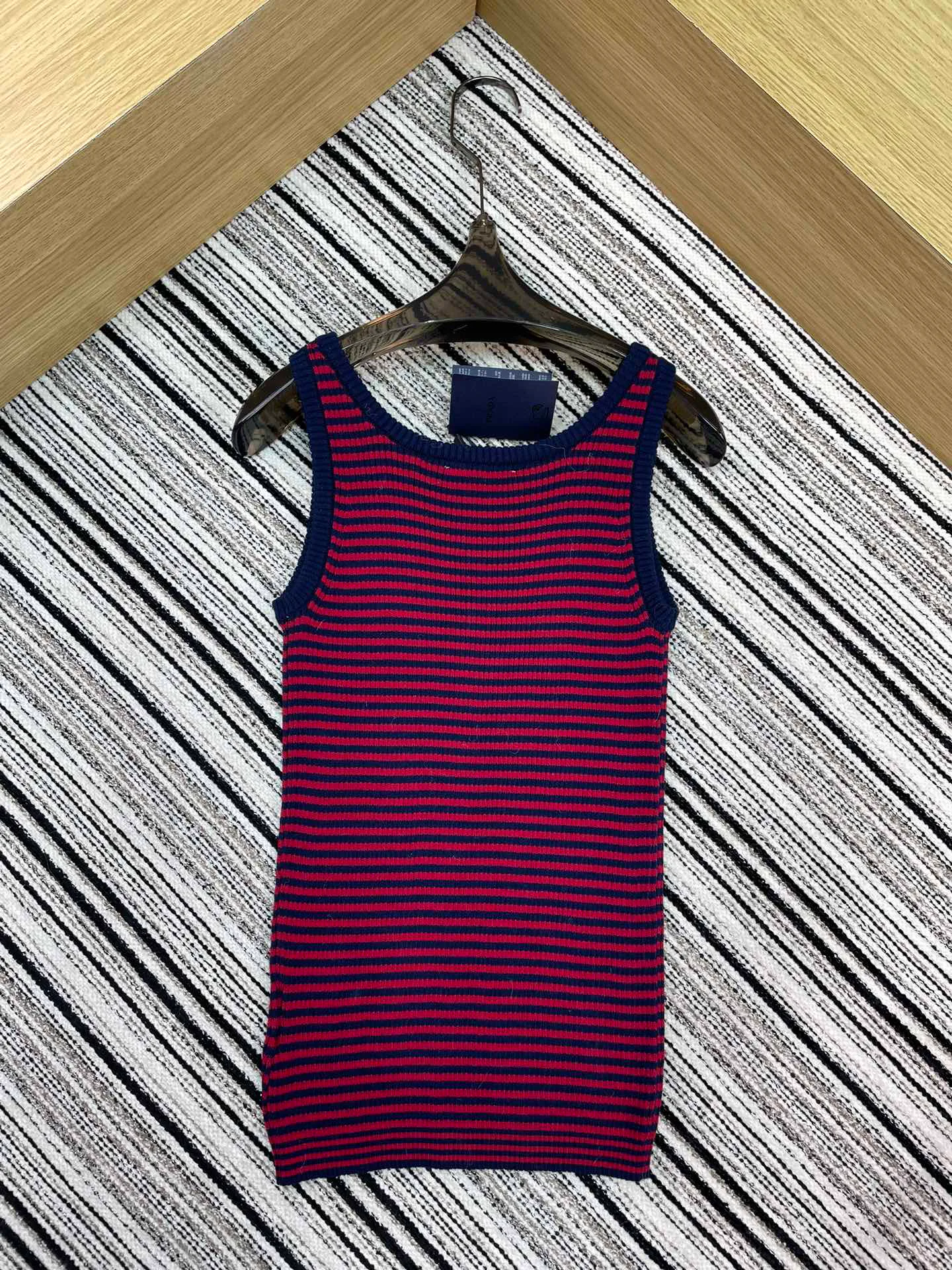 Топы Женские Prada 3018667