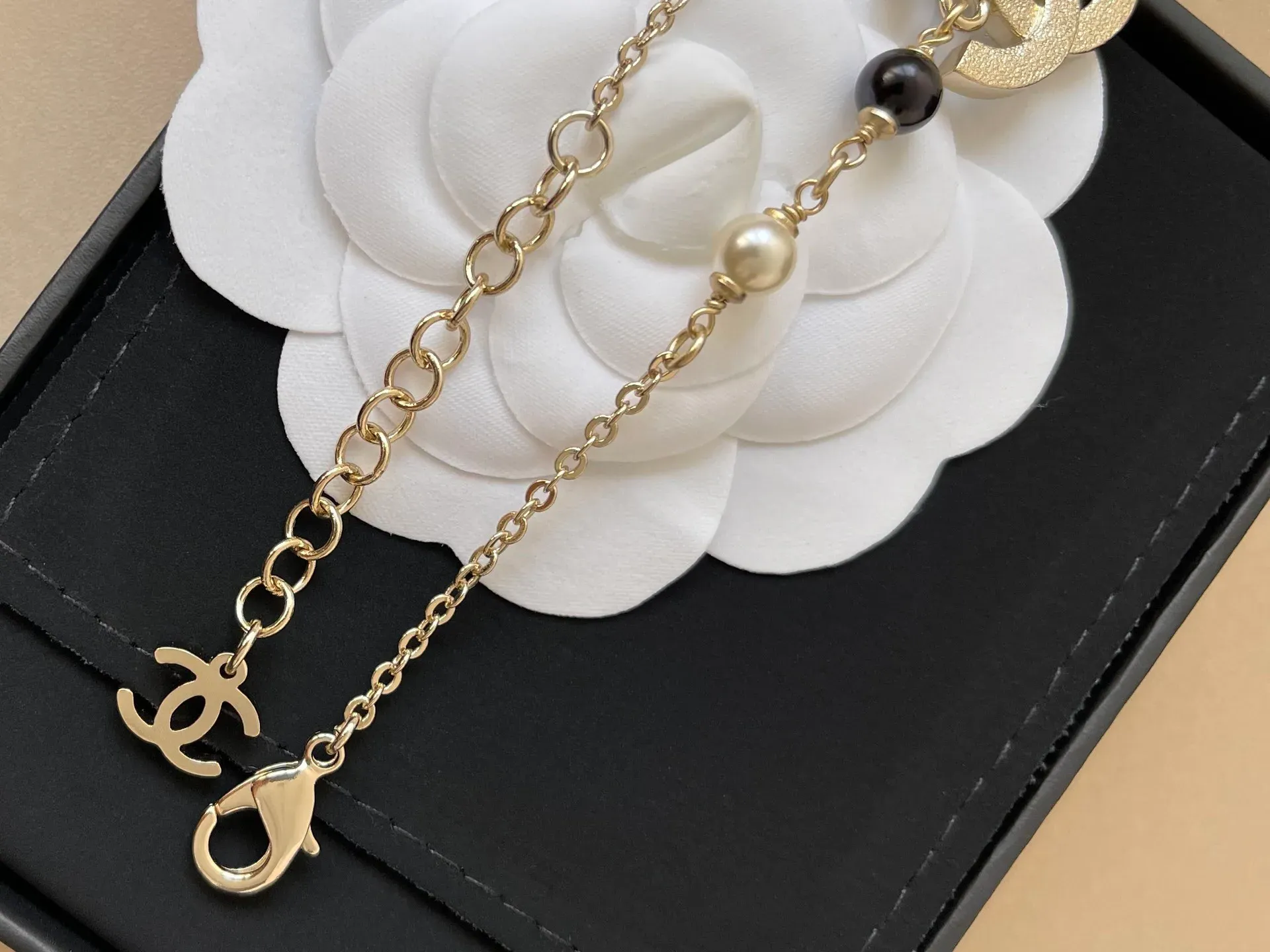 Бижутерия Chanel 70910