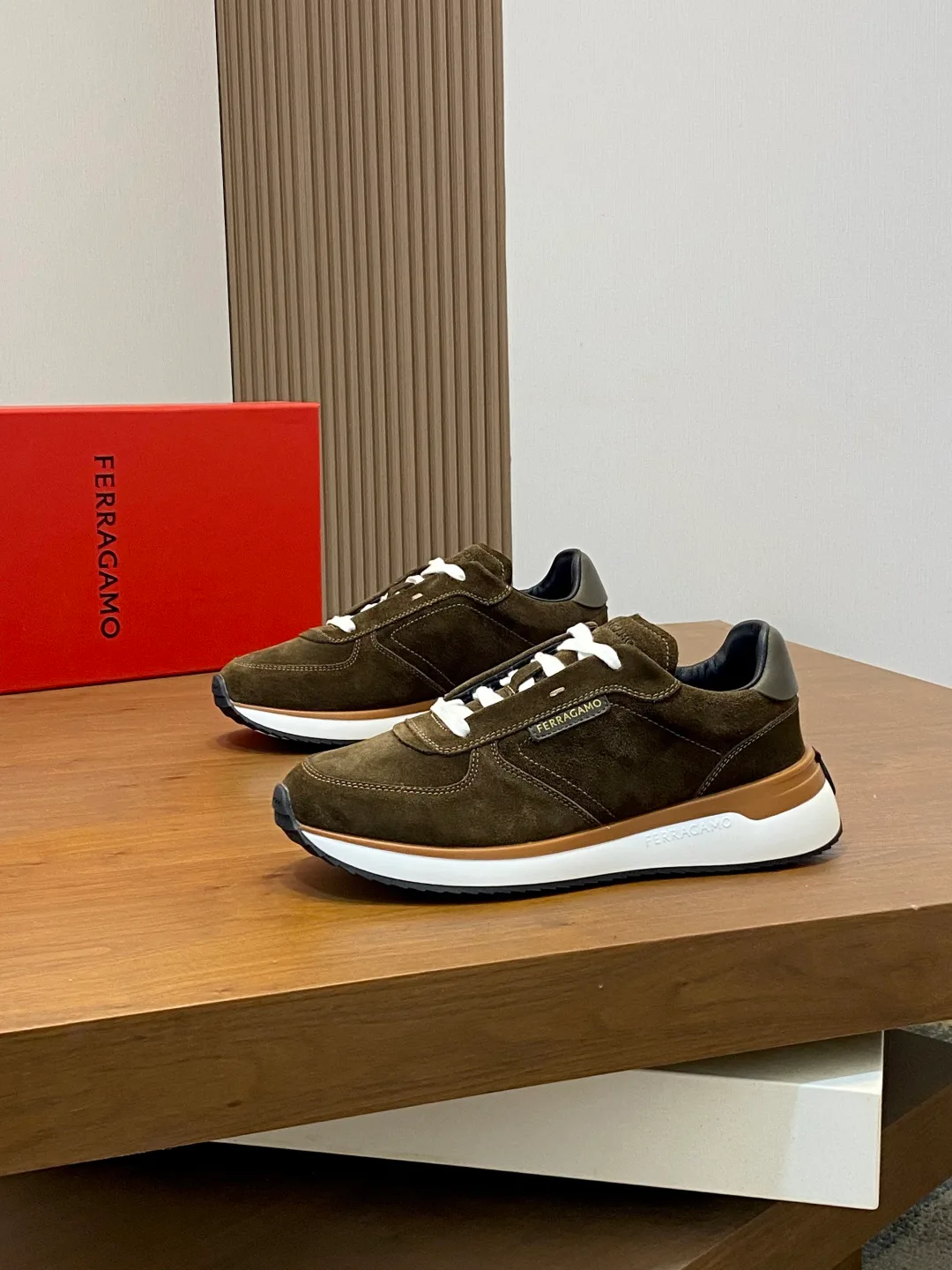 Кроссовки Мужские Salvatore Ferragamo 1498276