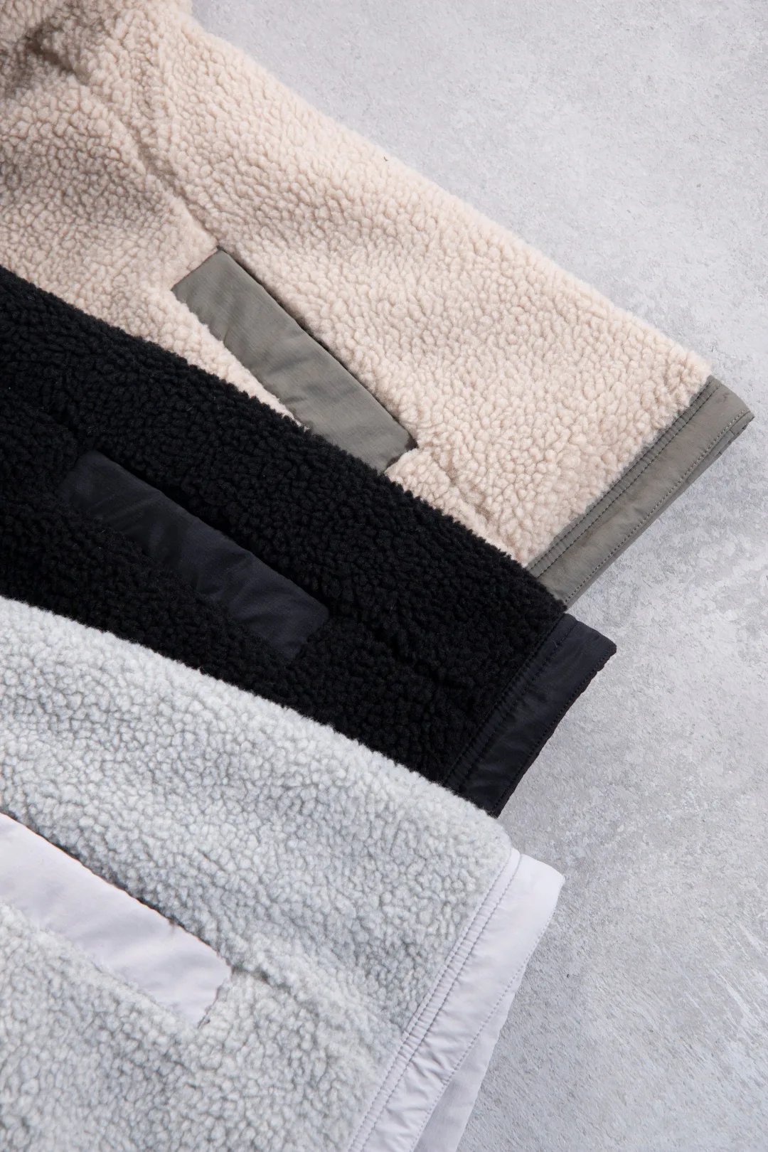 Куртки И Пуховики Женские Canada Goose 687137