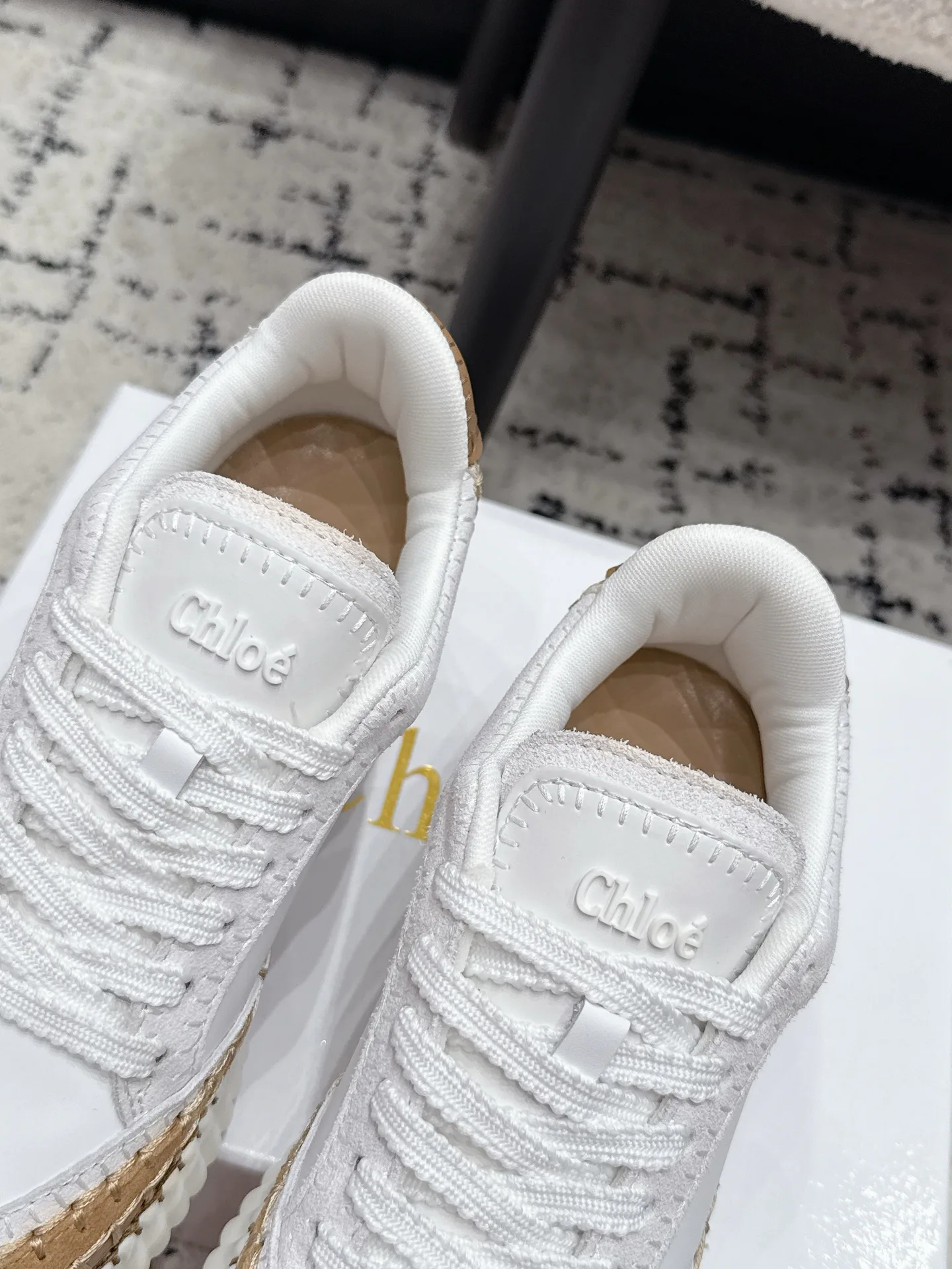 Кроссовки Женские Chloe 17355766