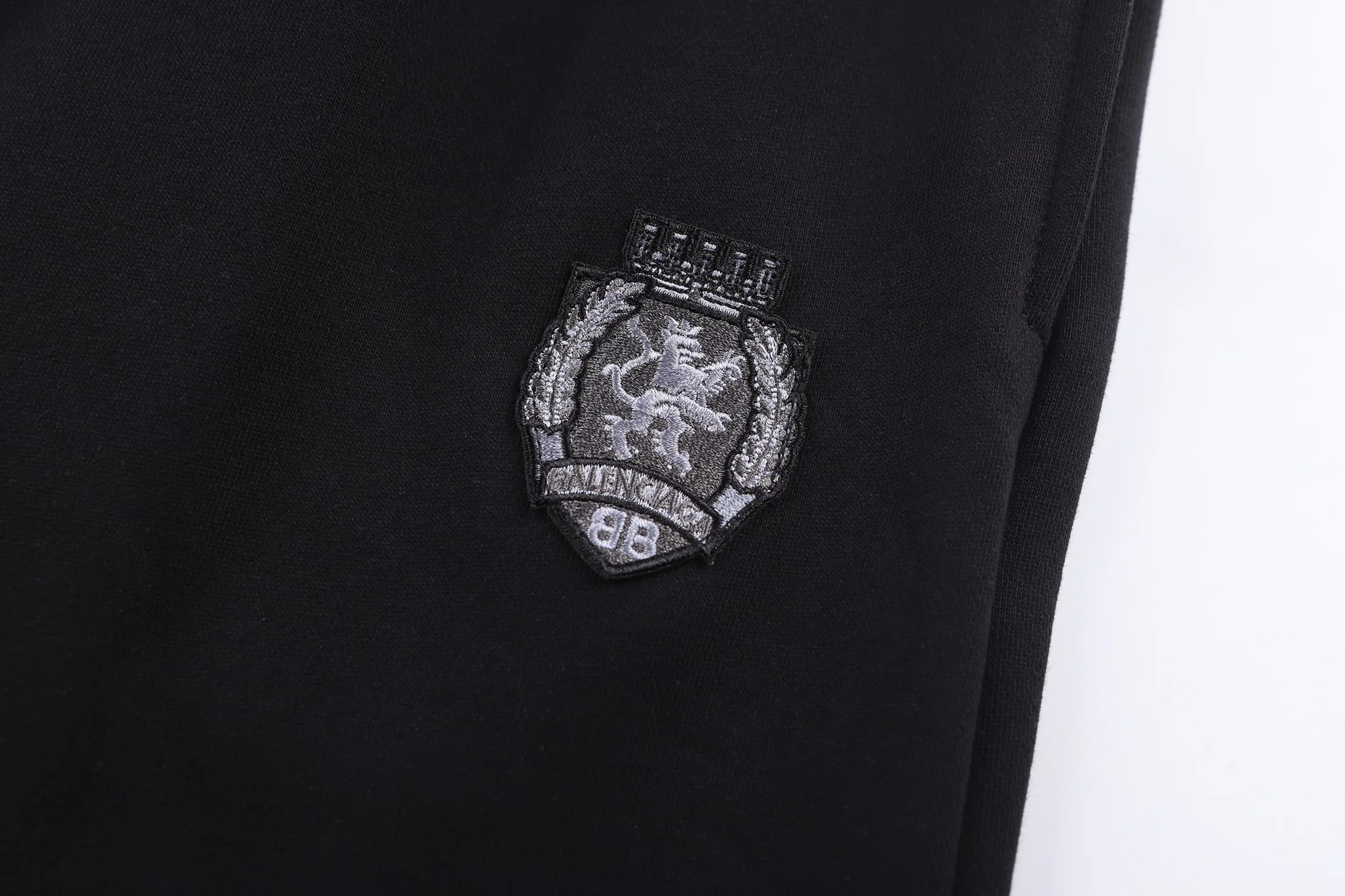 Шорты Женские Balenciaga 11681426