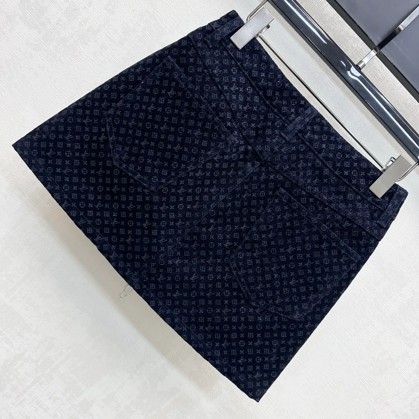 Юбки Женские Louis Vuitton 18775196