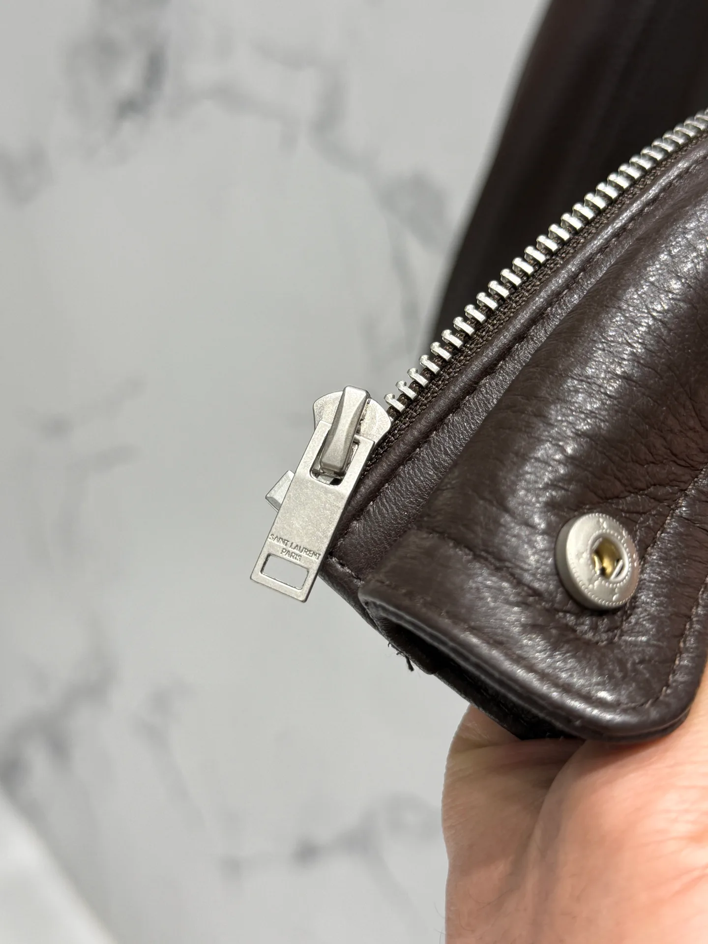 Кожаные Куртки И Дублёнки Женские Saint Laurent 11598177