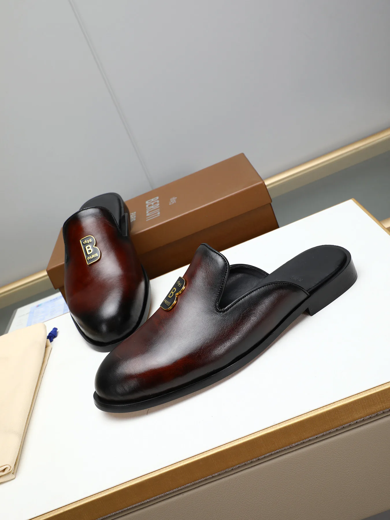 Сандалии Мужские Berluti 11703788