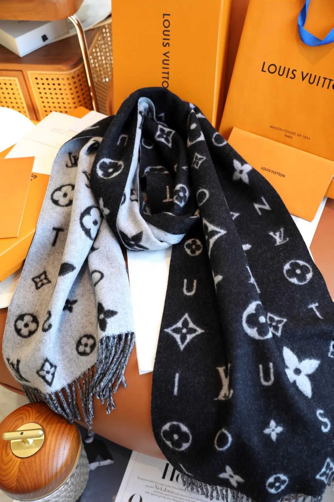 Шарфы Burberry 1313439