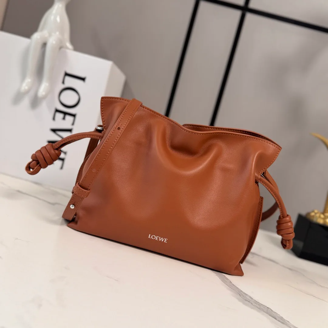 Клатчи Женские Loewe 15222353